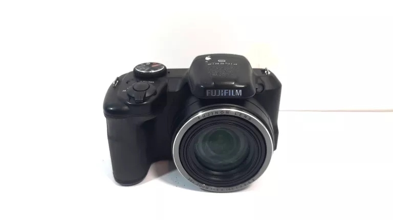 FUJIFILM FINEPIX F70EXR ブラック Amazon | FUJIFILM デジタルカメラ FinePix (ファインピックス