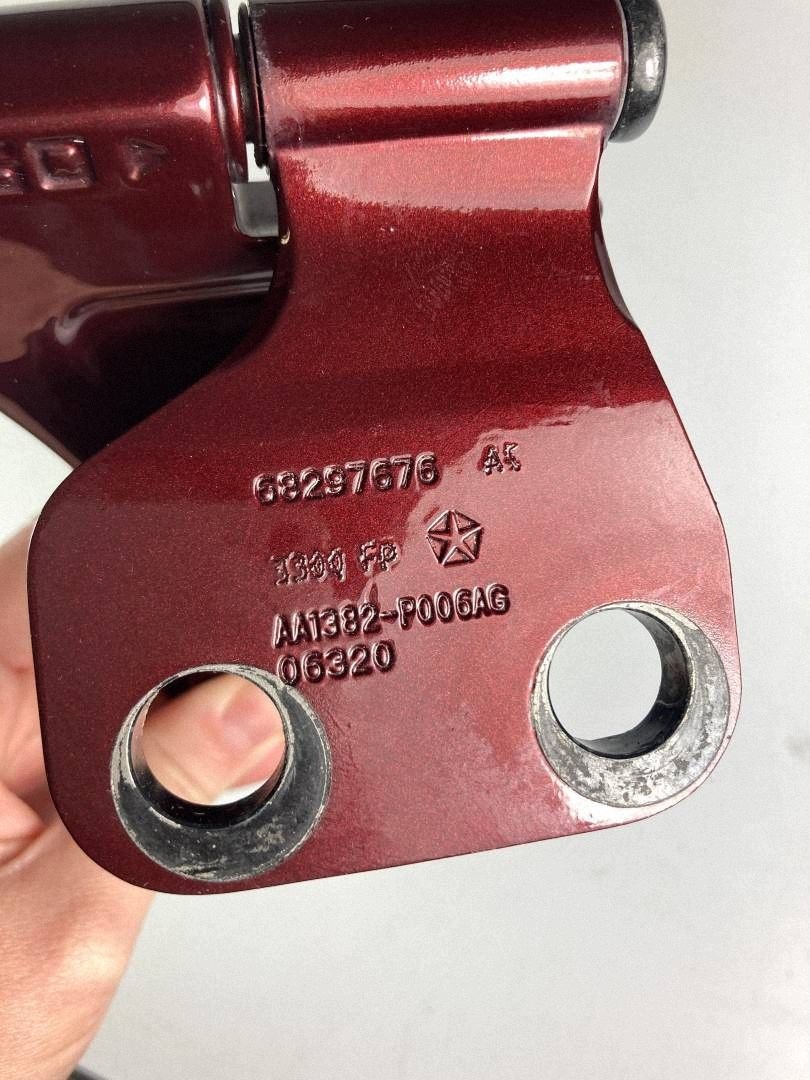 Jeep Wrangler hinge door przednich prawych lower 2018-26