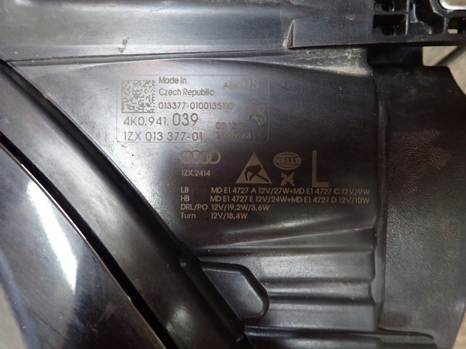light left REFLEKTOR left FULL LED MATRIX AUDI A6 C8 4K0941039