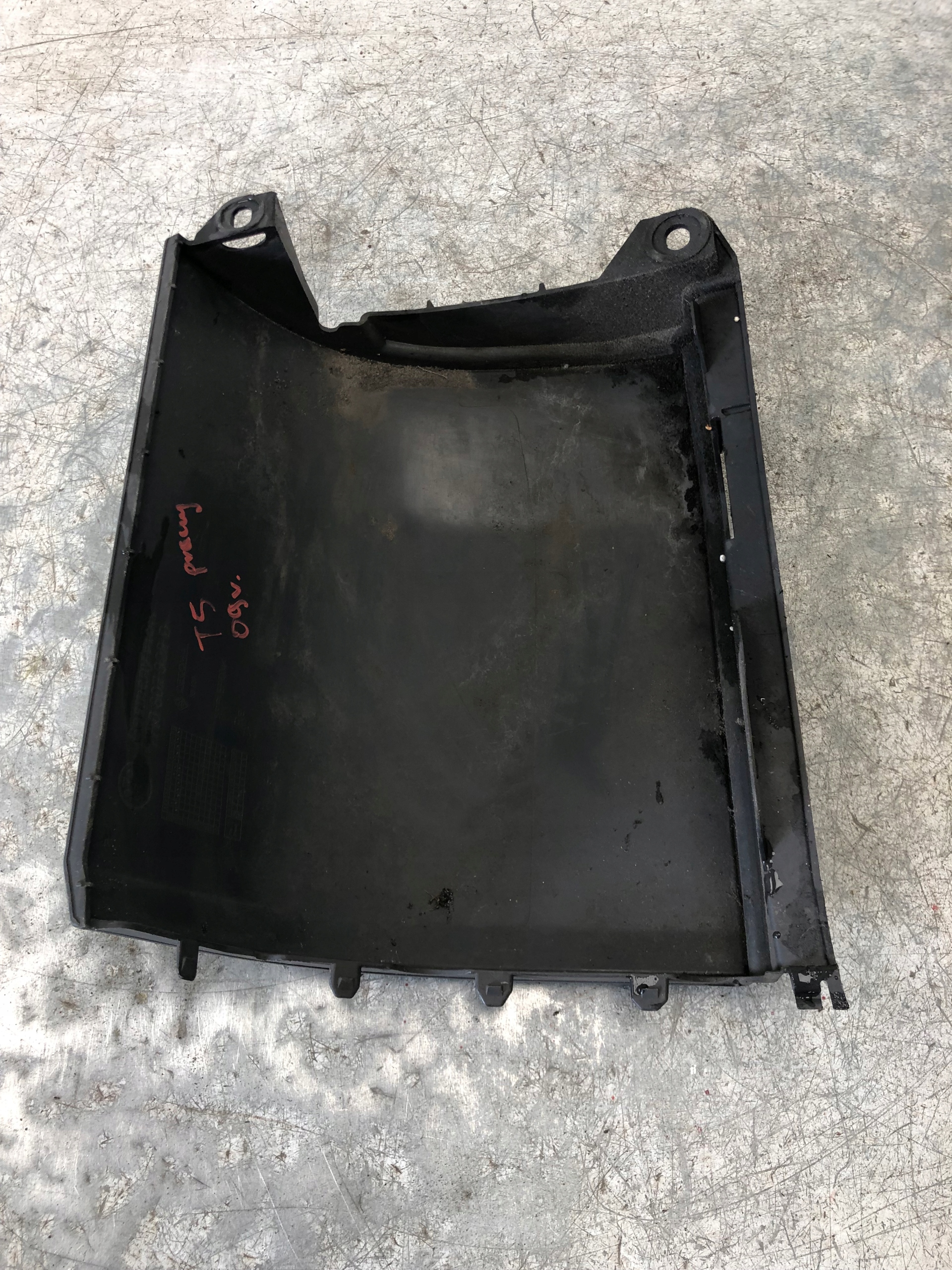 Ecke der Stoßstange rechts heck VW T5 7H0807322B