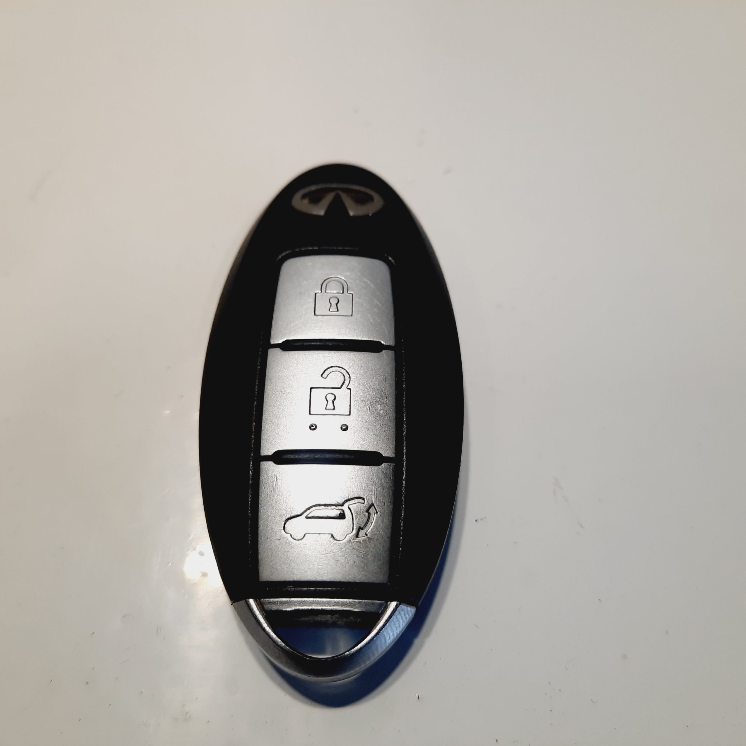 INFINITI FX II S51 KLUCZYK PILOT