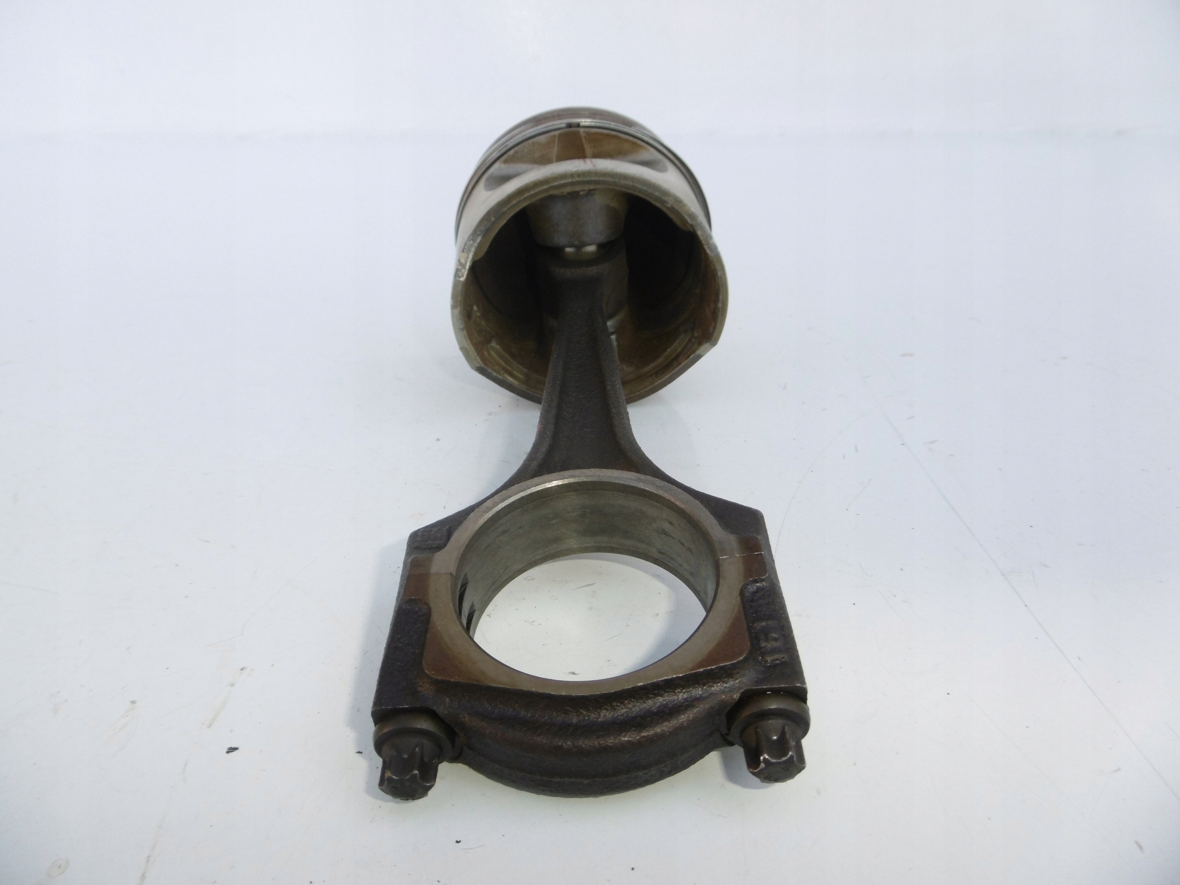 piston + connecting rod OPEL ASTRA F CORSA B TIGRA 1.4 8V