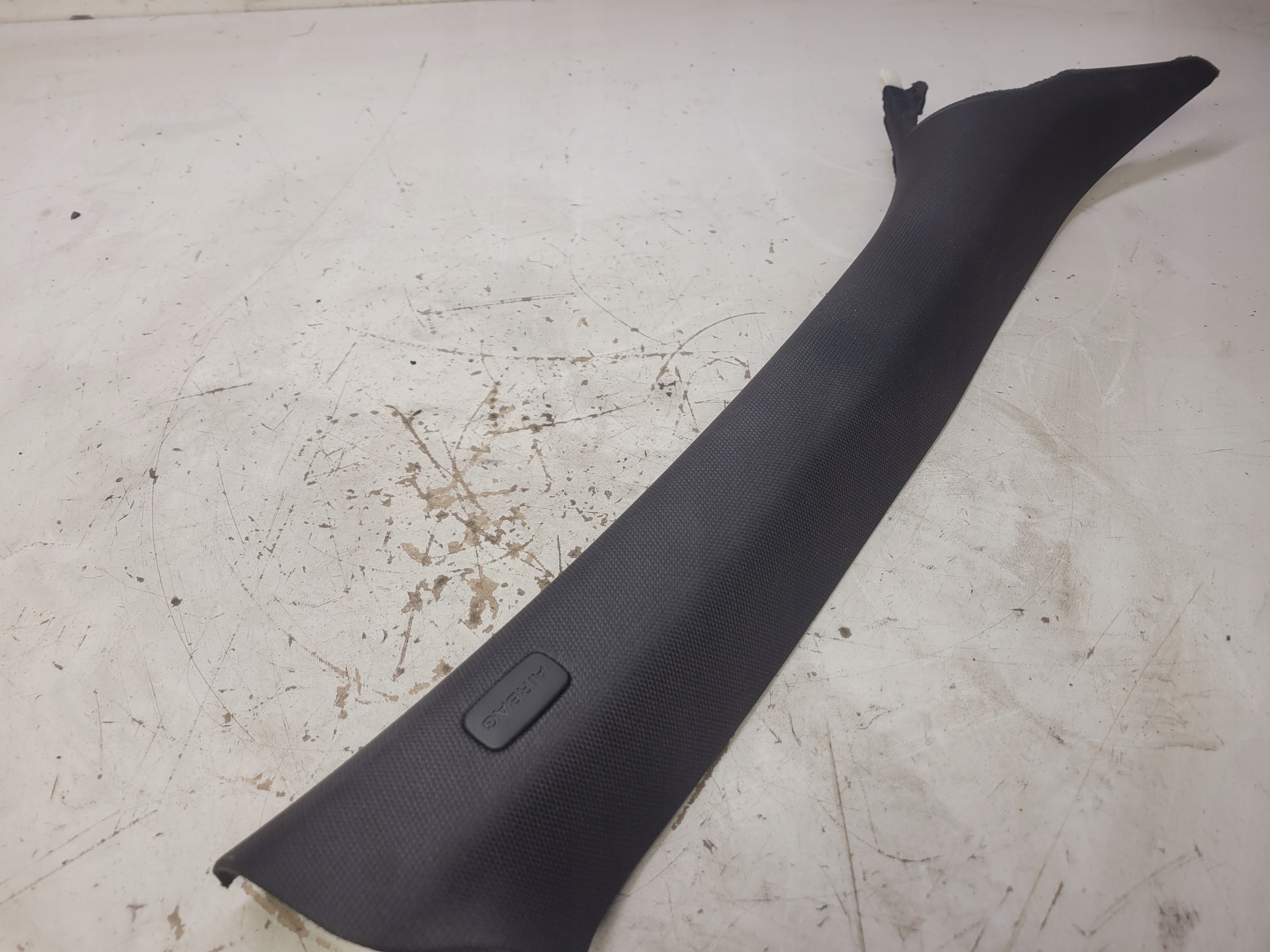 cover SLUPKA A right AUDI A4 B8 8K0867234 V48