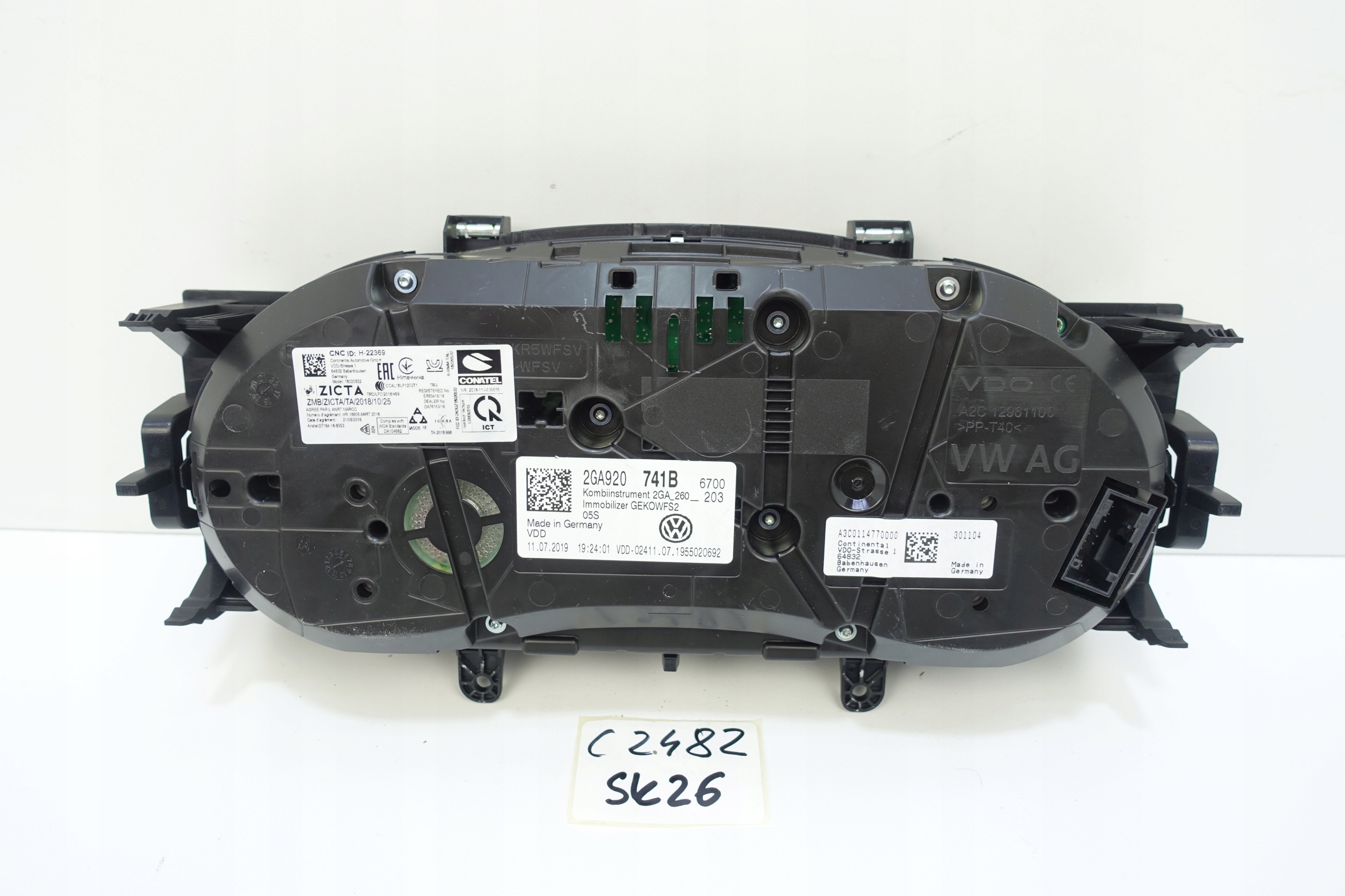 dials dials VW T-ROC 2GA 25812KM 2GA920741B
