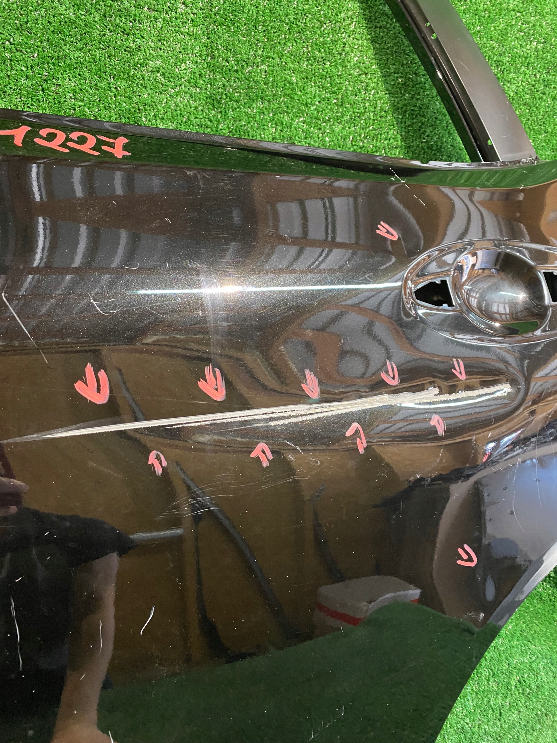 door left rear. NISSAN X-TRAIL T32