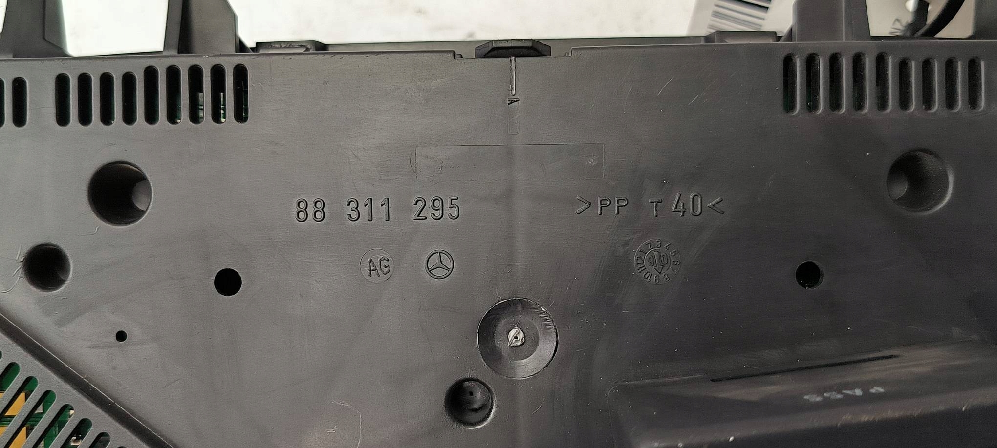 dials clock A0014468721 MERCEDES - BENZ SPRINTER 311