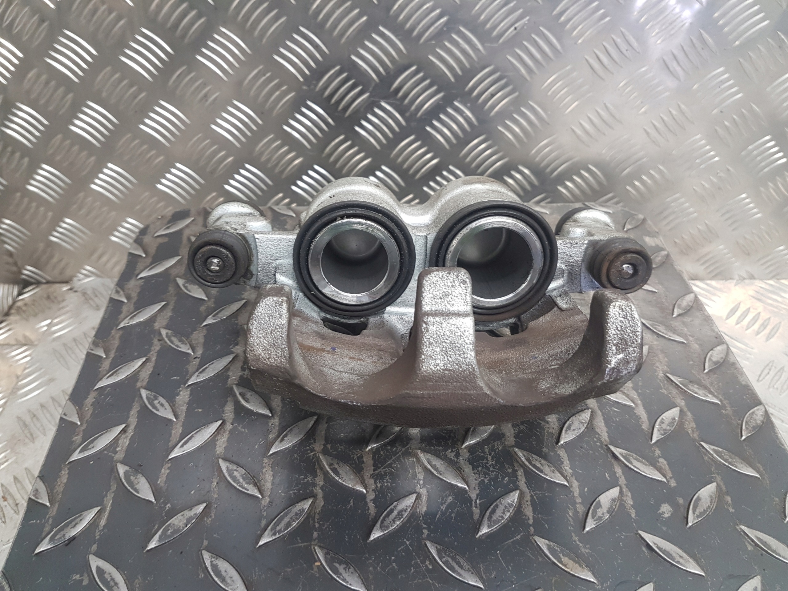 caliper brake left front front FIAT DUCATO 3