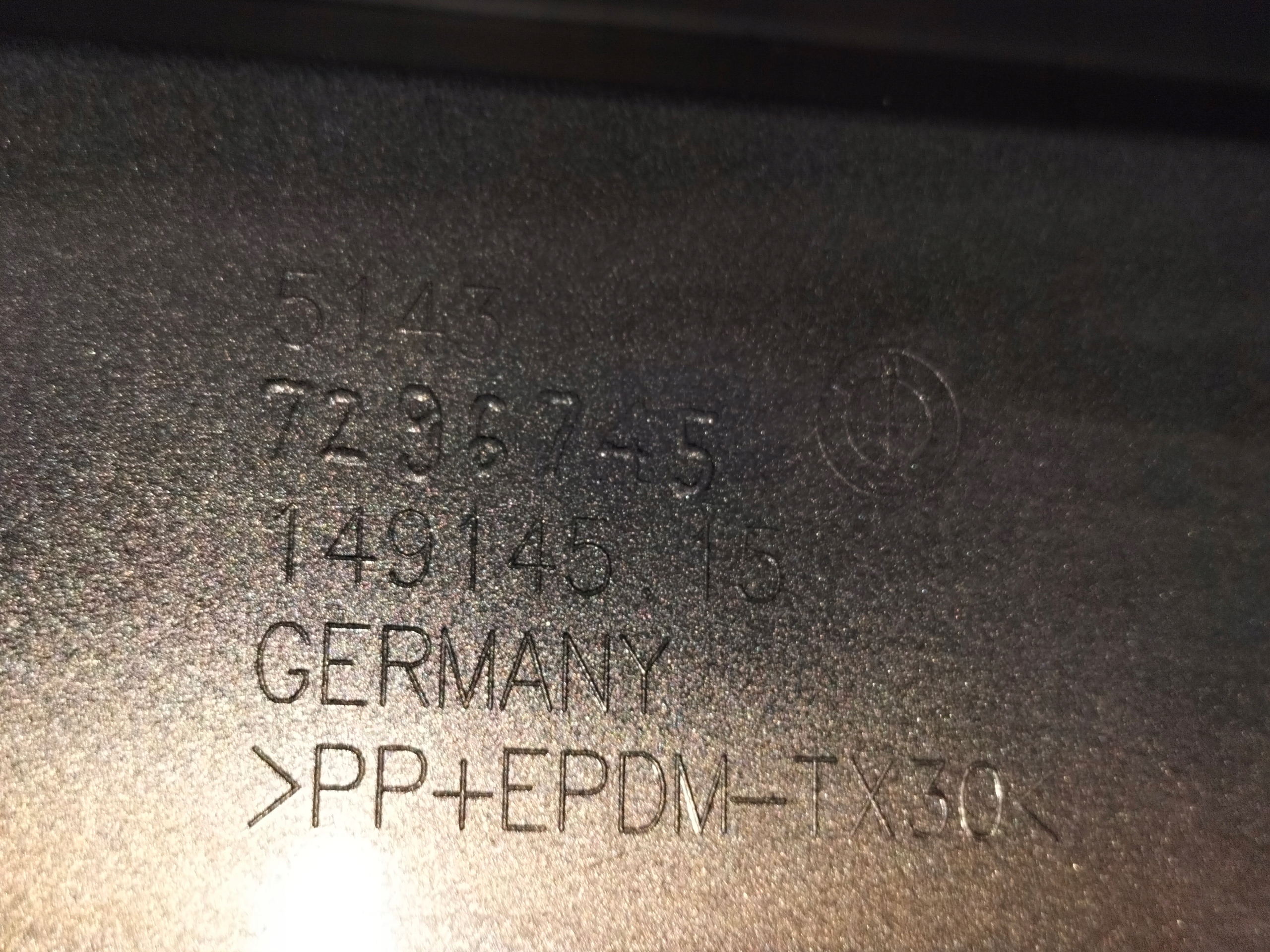 sárvédö hátsó far bal BMW I3 i3 01 13