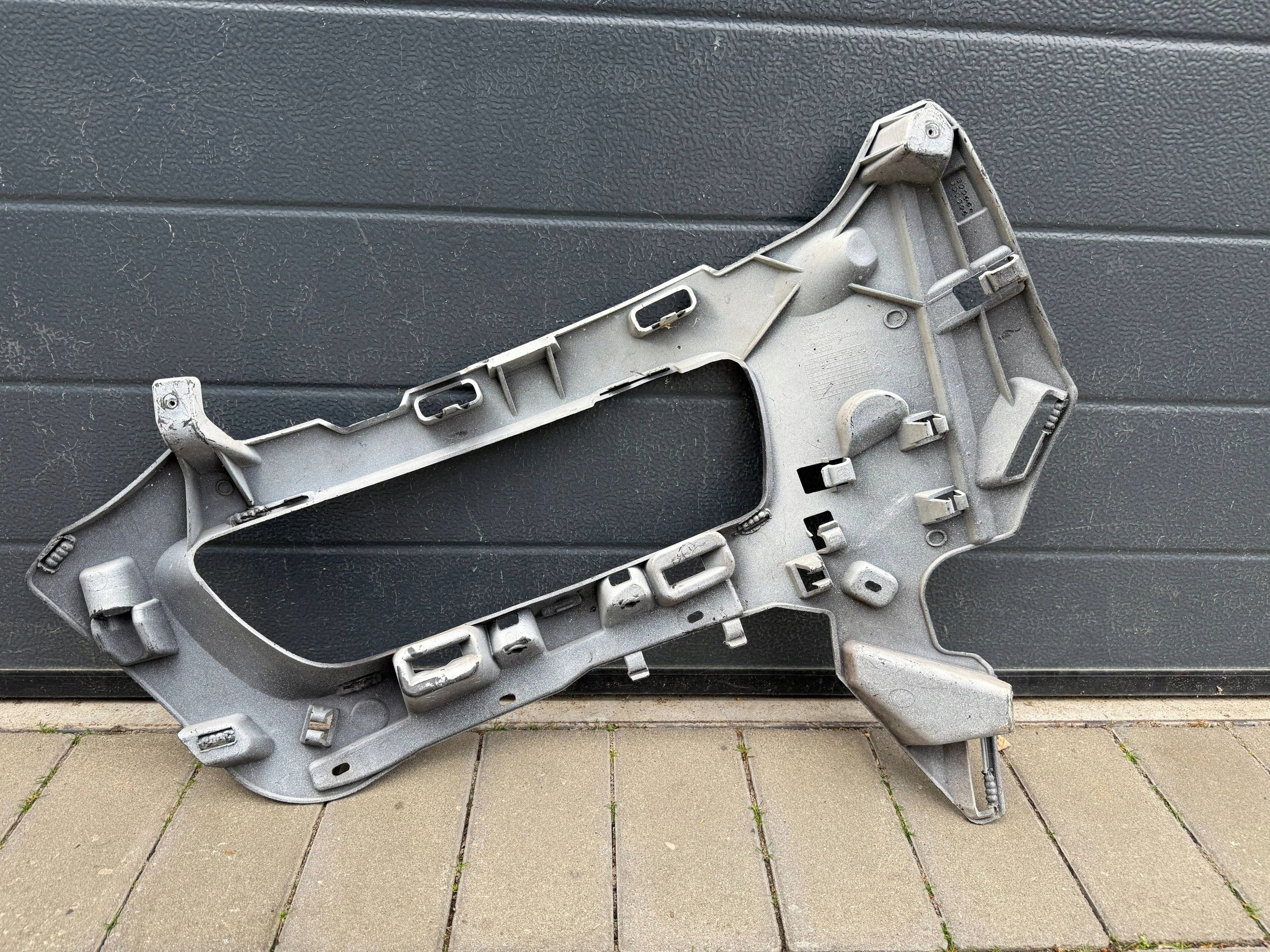 Citroen C4 II 13- Picasso bracket holder of a bumper right front
