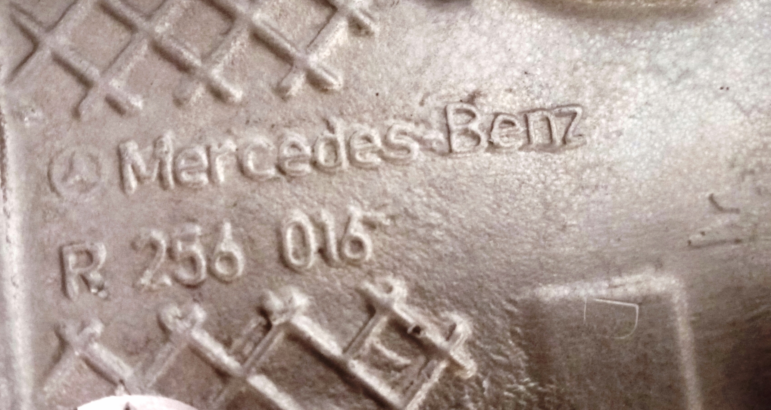 GŁOWICA Mercedes-Benz KLASA E AMG E 53 EQ Boost W213 W222 C257 R256016 Stan opakowania zastępcze