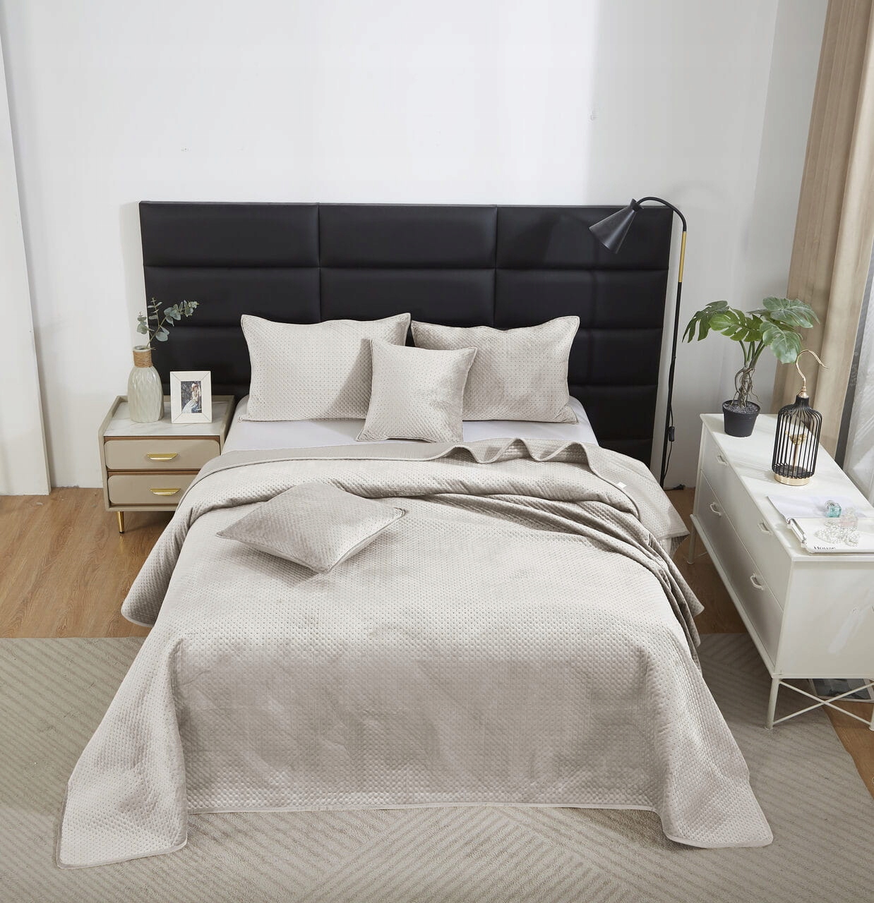 Dekorativní přehoz Maya 200x220 velurový prošívaná světle béžový