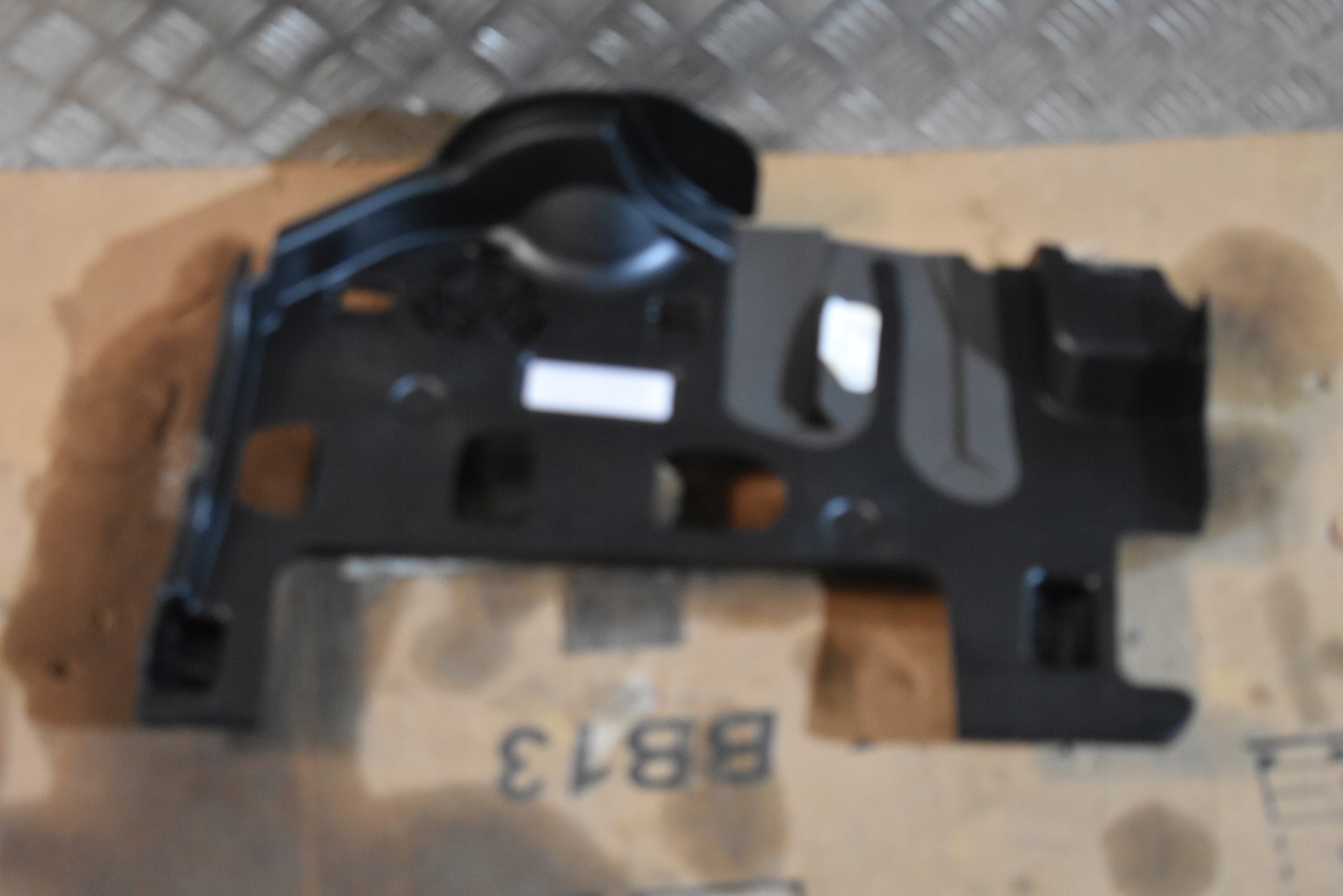 IDEALNA cover lower consoles BMW G01 G02 1