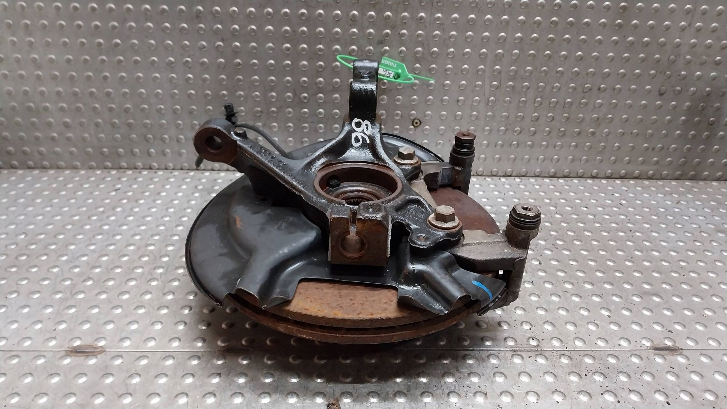 swing left front AY1C-3K171-BA FORD FIESTA MK7 LIFT B-MAX