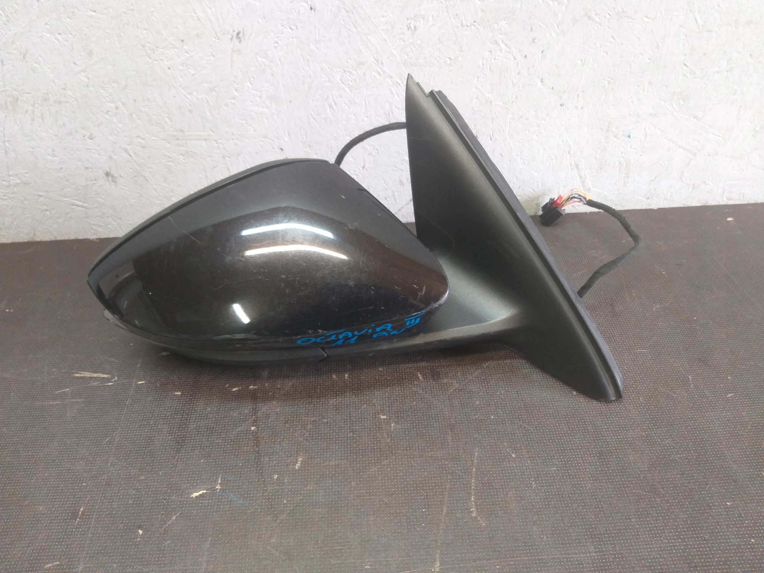 mirror right SKODA OCTAVIA III 3 5E0 11PIN