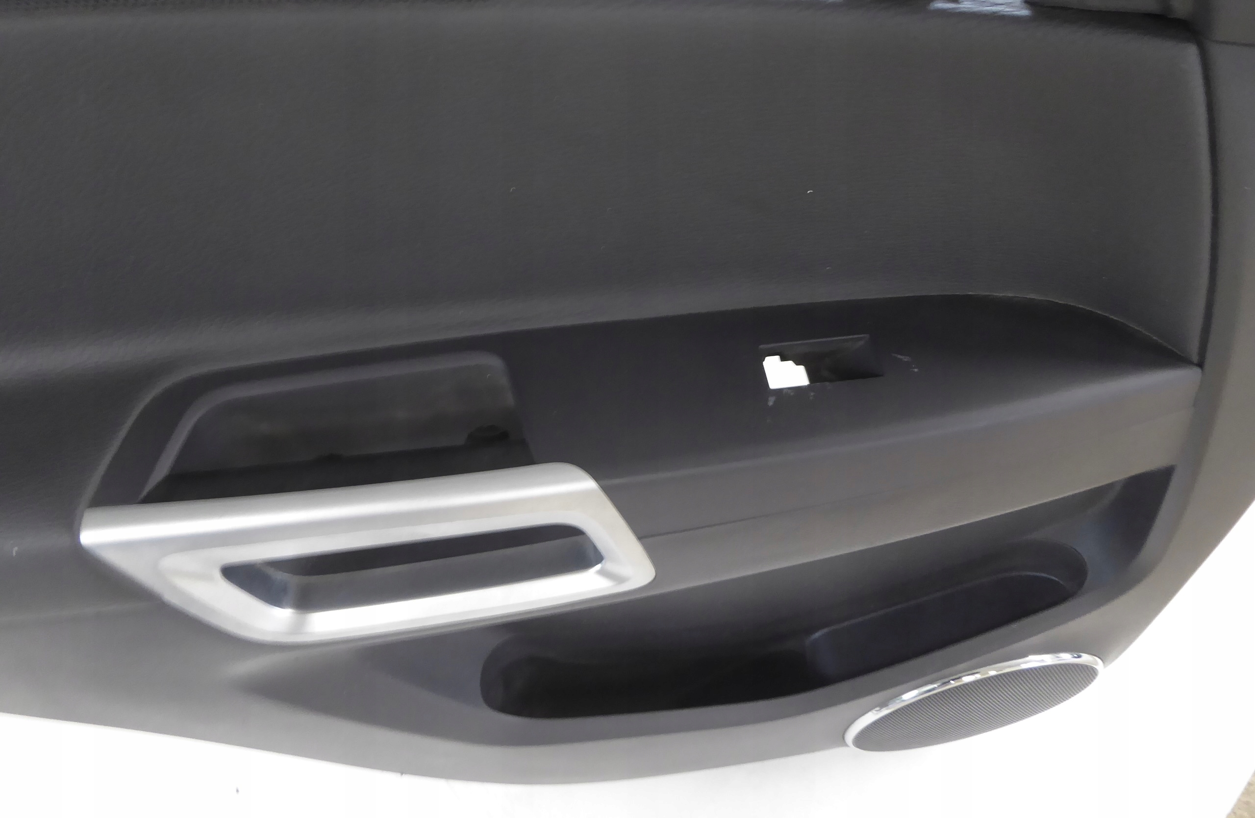 upholstery side door leather left rear part OPEL ANTARA