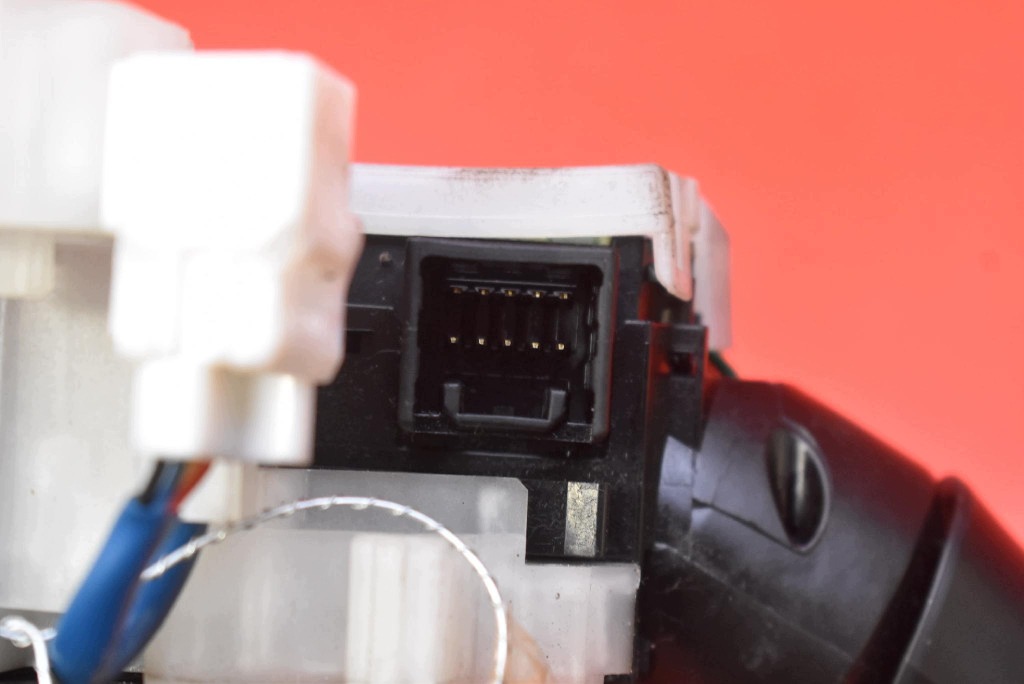 DEVIO LUCI TERGICRISTALLO TERGI PAJAK 8600A249 CITROEN C-CROSSER 07-13