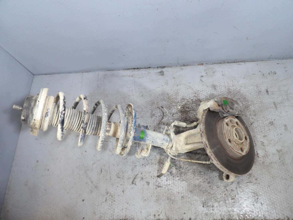 VW TRANSPORTER T5 1.9TDI MCPERSON right