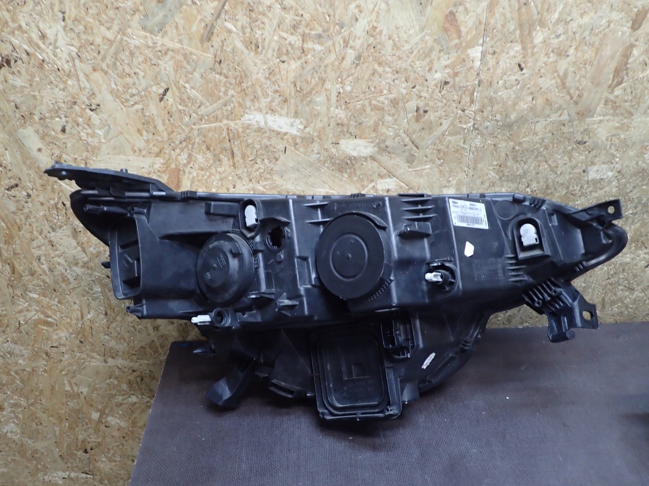 LIGHT FRONT LEFT RENAULT MEGANE IV 4 LENS LED