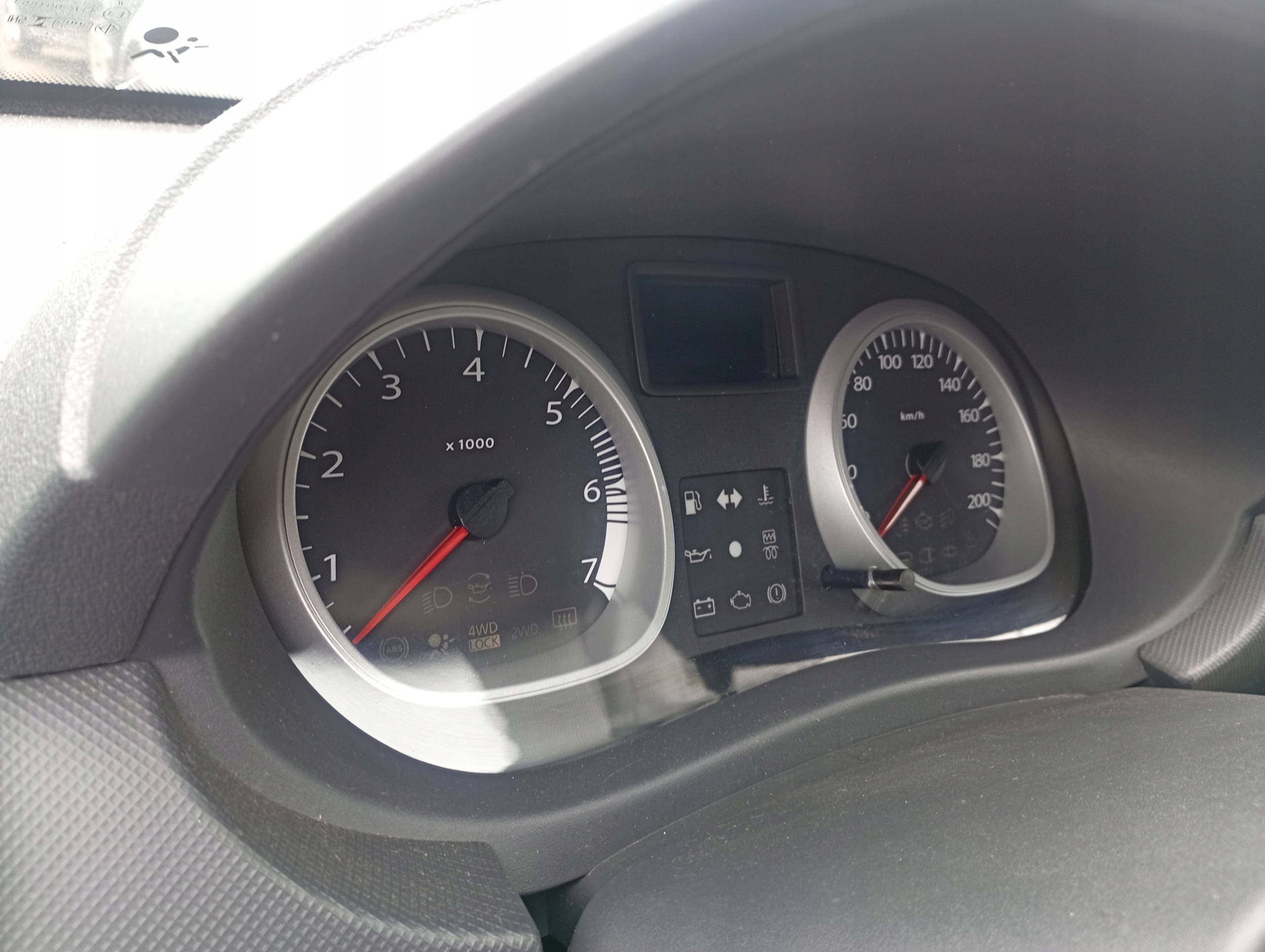 Dacia Duster 1 and 10-18 dials dials tachometer 1.5 dCi