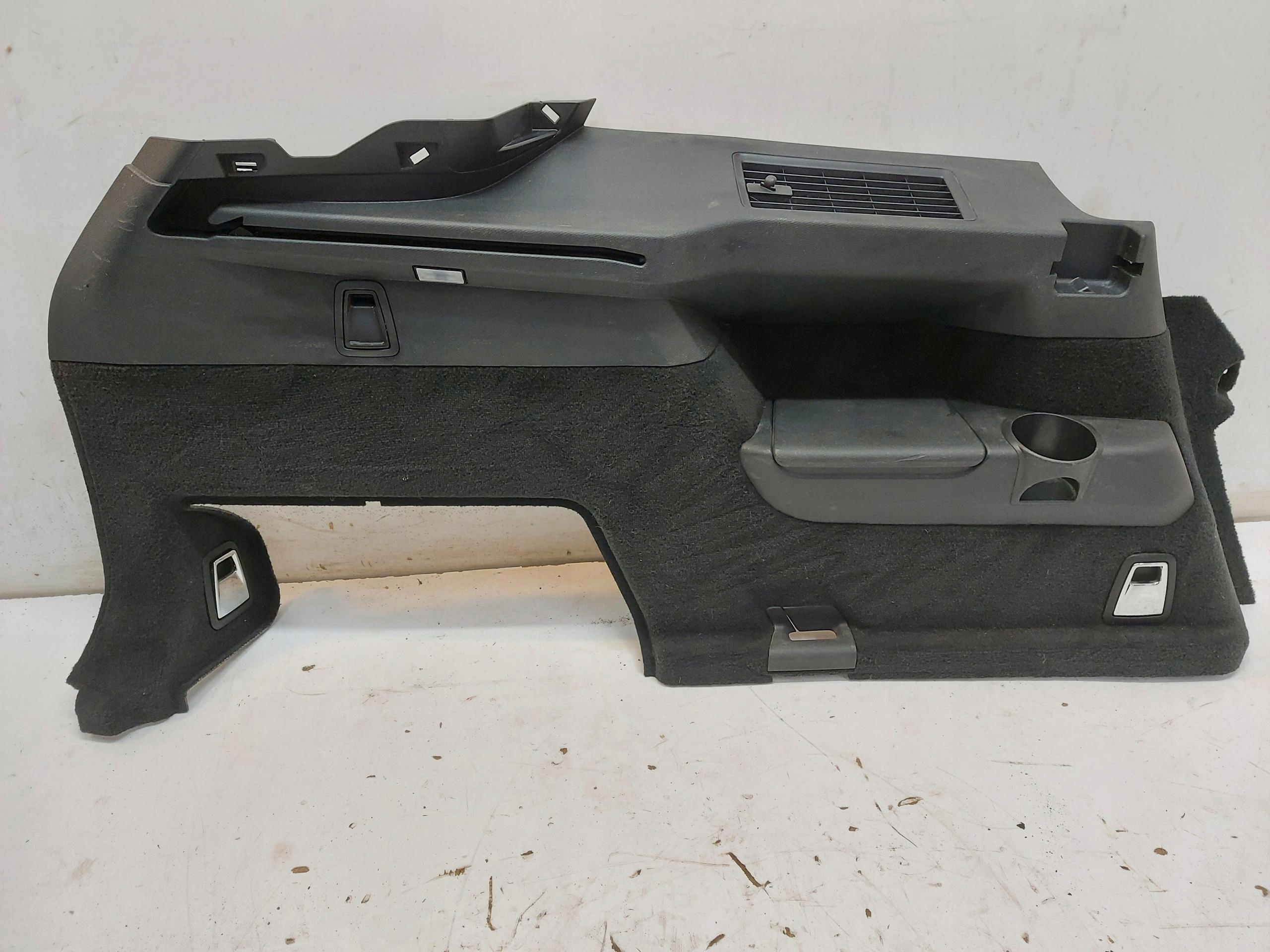 VOLVO XC90 II D5 boot upholstery rear part left 39825191