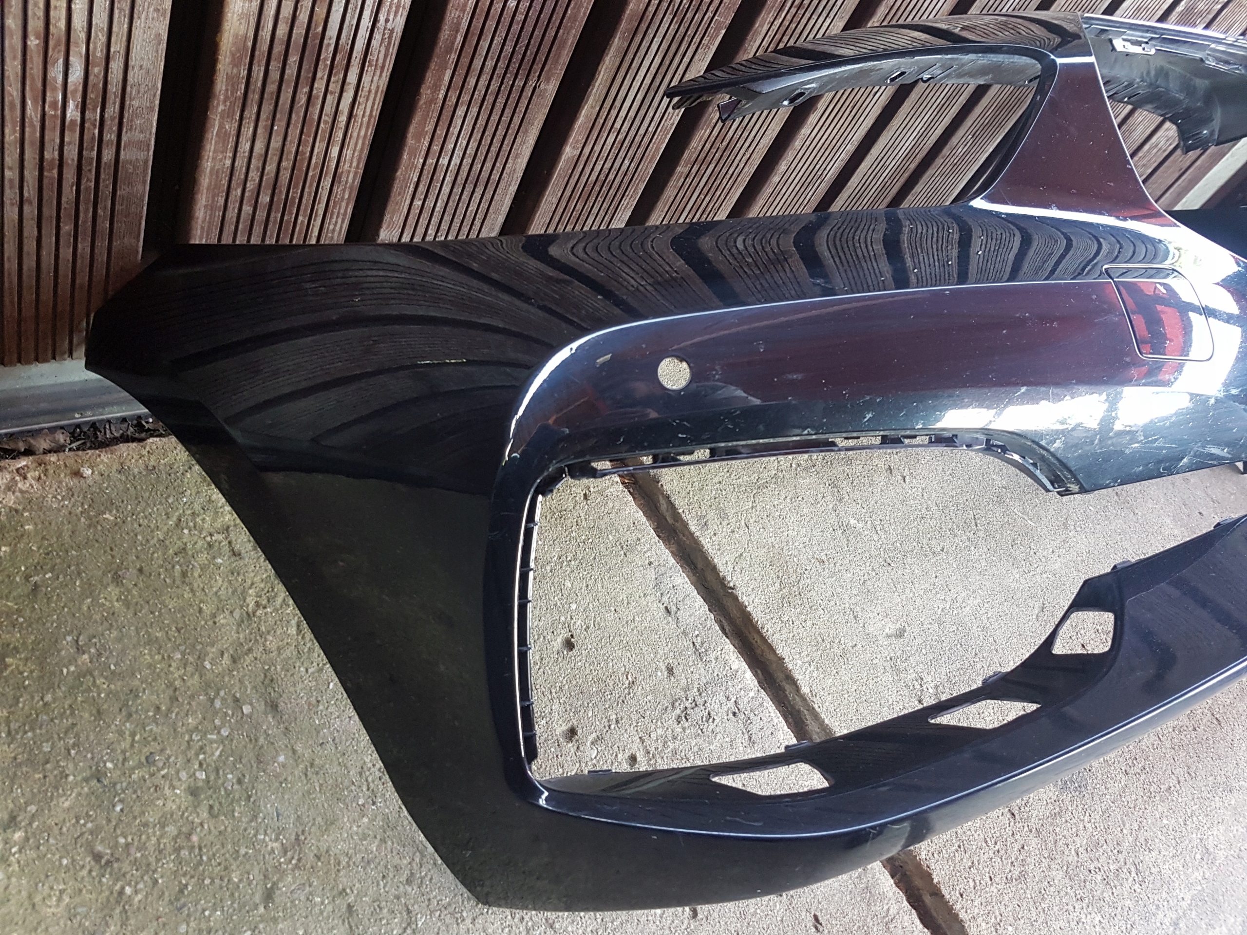 nárazník předek přední BMW SERIA 1 F40