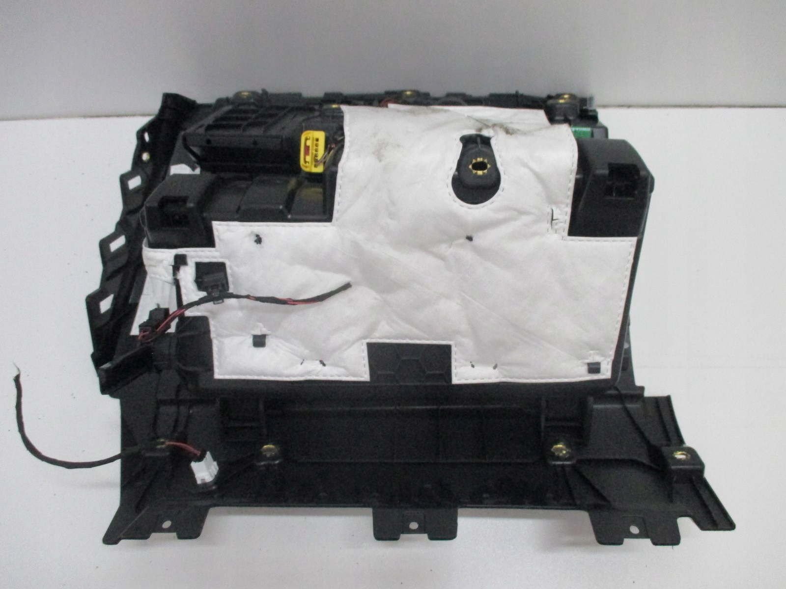 HANDSCHUHFACH AUDI Q4 E-TRON 89B857035