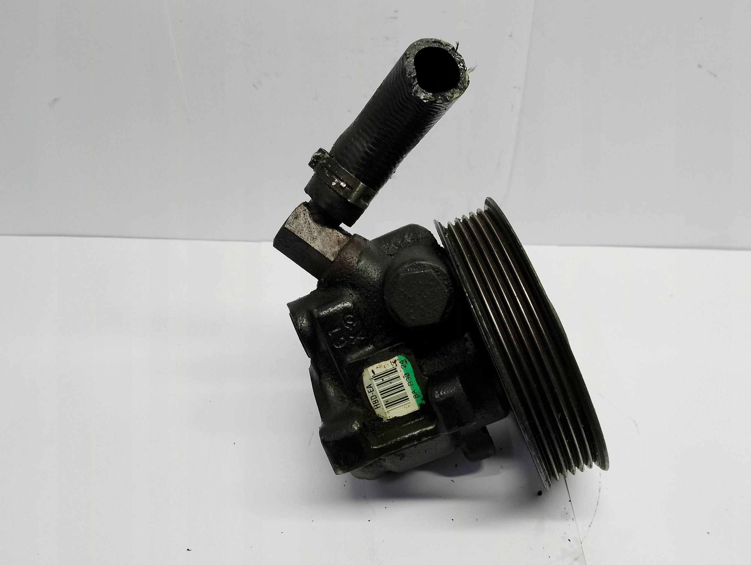 servo pump Ford Mondeo MK2 HBDEA 3049841 8AB3024