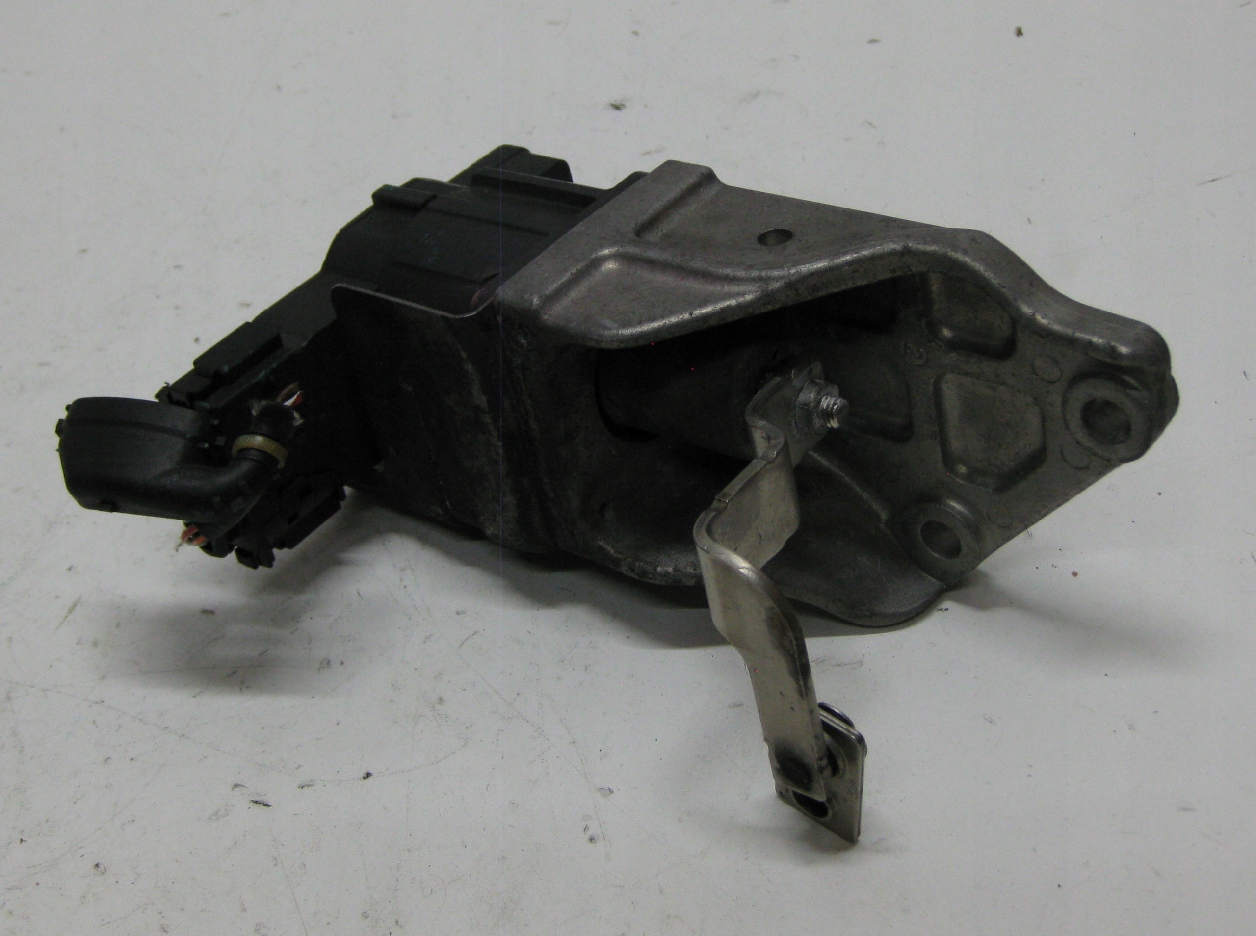 BMW E90 2.0 D Régulateur Turbines AKTUATOR K006T50172