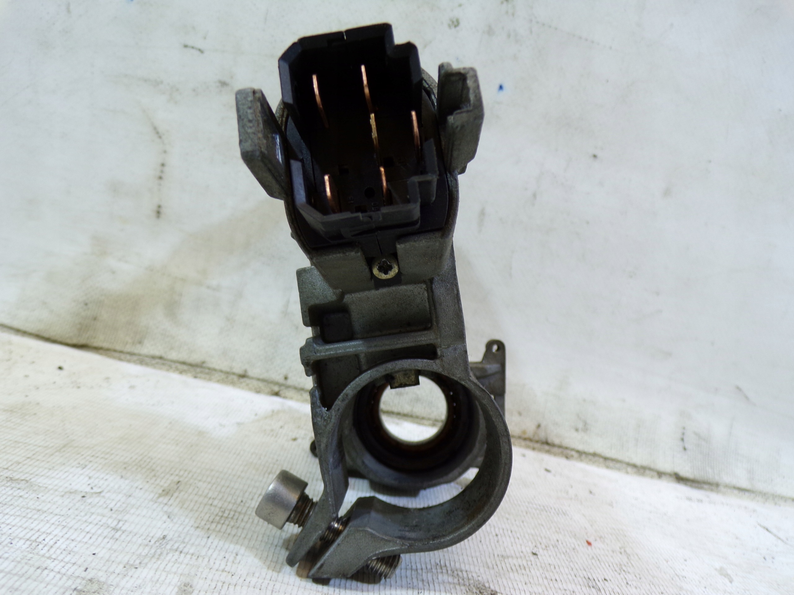ignition key VOLKSWAGEN TRANSPORTER T4 701905851 (4)