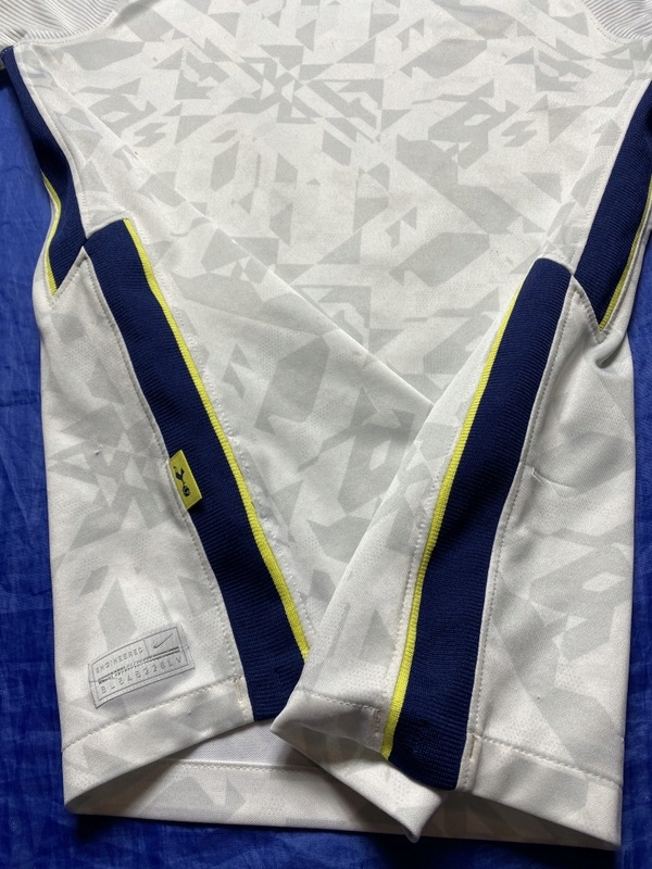 NIKE TOTTENHAM HOTSPUR oryginalna koszulka dla dziecka /12-13 lat 147-158cm Typ kolekcjonerski