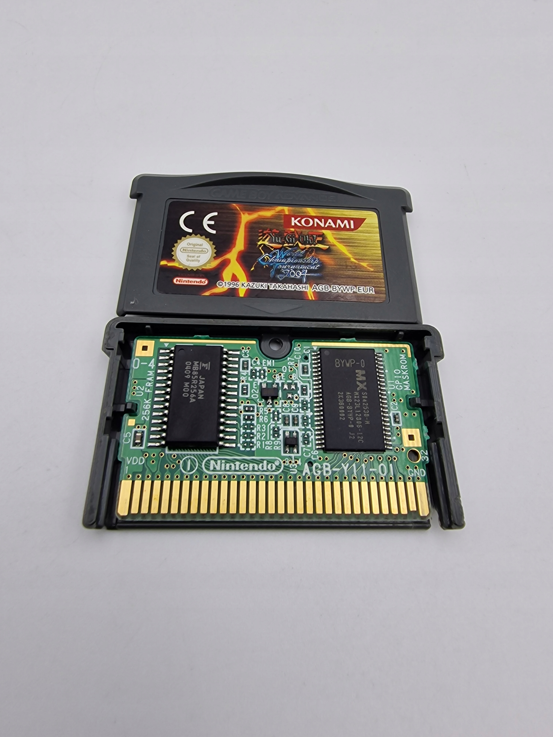 YU-GI-OH WORLD CHAMPIONSHIP TOURNAMENT 2004 Tytuł Yu-Gi-Oh! World Championship Tournament 2004 / Gameboy Advance