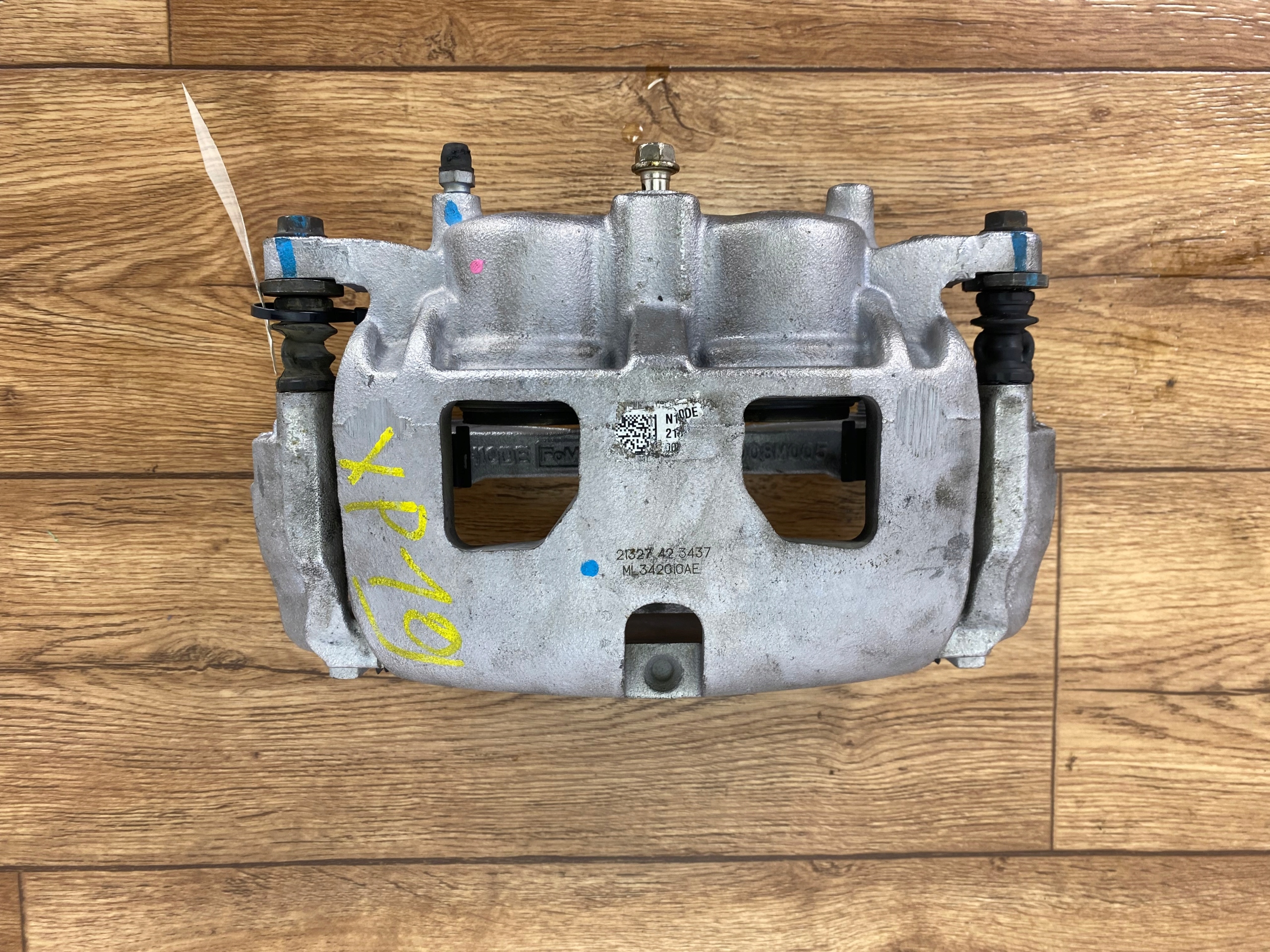 caliper brake right left front jarzmo Ford F150 2021+ USA