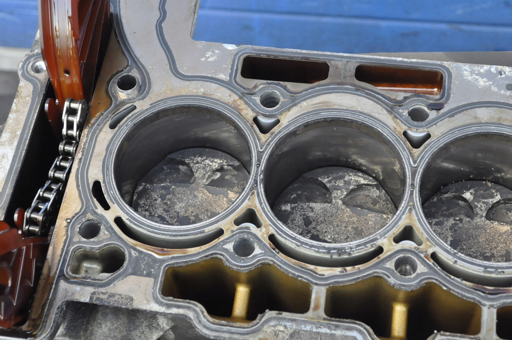 MINI R56 R55 R58 1.6 16V 98KM 120KM BLOK SILNIKA N16B16A + WAŁ + TŁOKI Producent części Mini OE