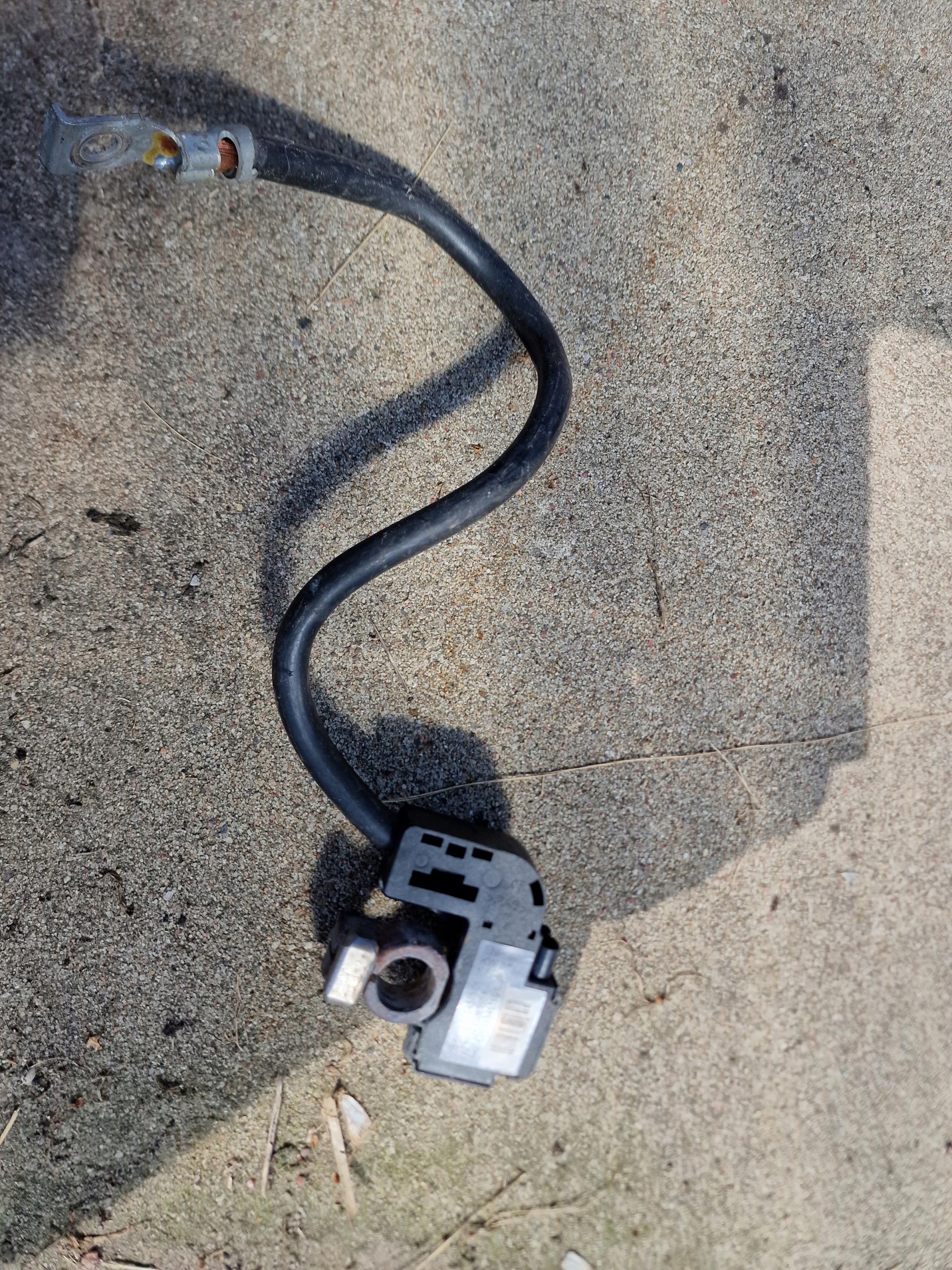 7551559 - Клема минусовая BMW E60 E61 9164348
