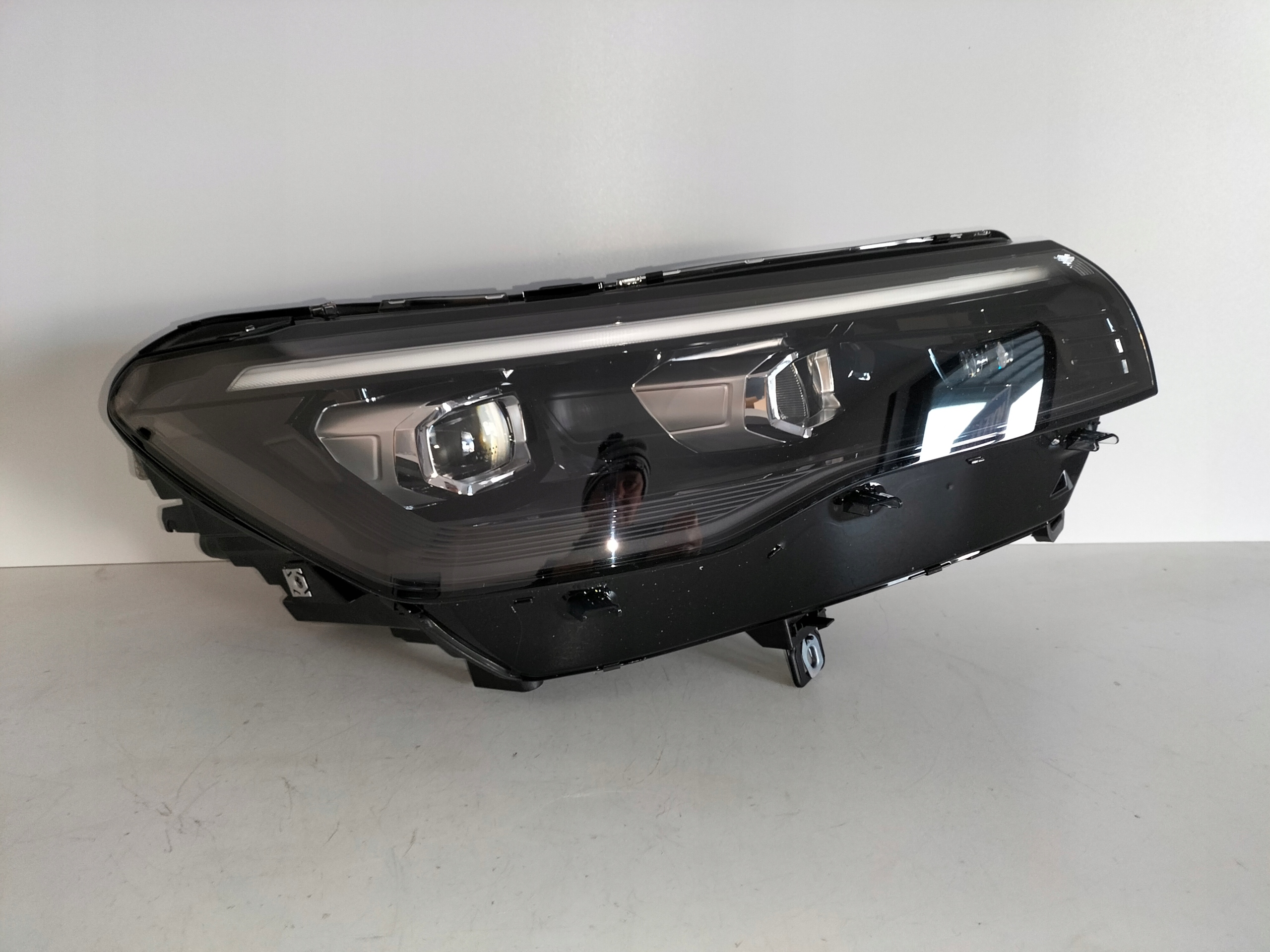 light front reflektor right VW TIGUAN 3 III 24- FULL LED