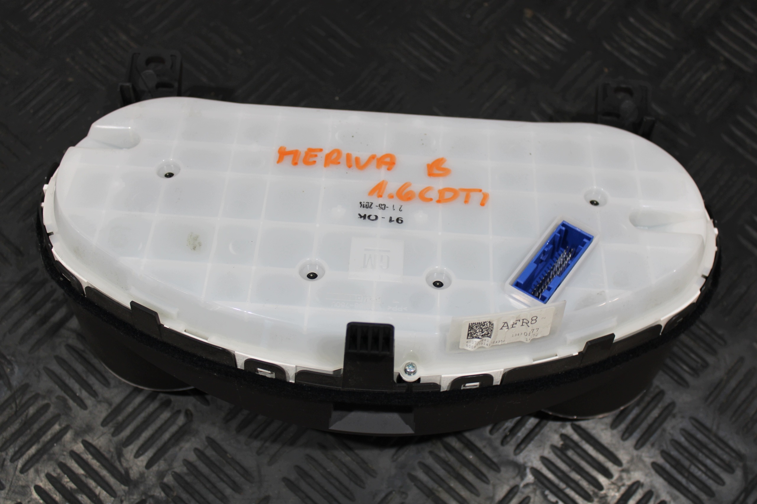 dials dials consoles 13430877 OPEL MERIVA B LIFT 1.6 CDTI