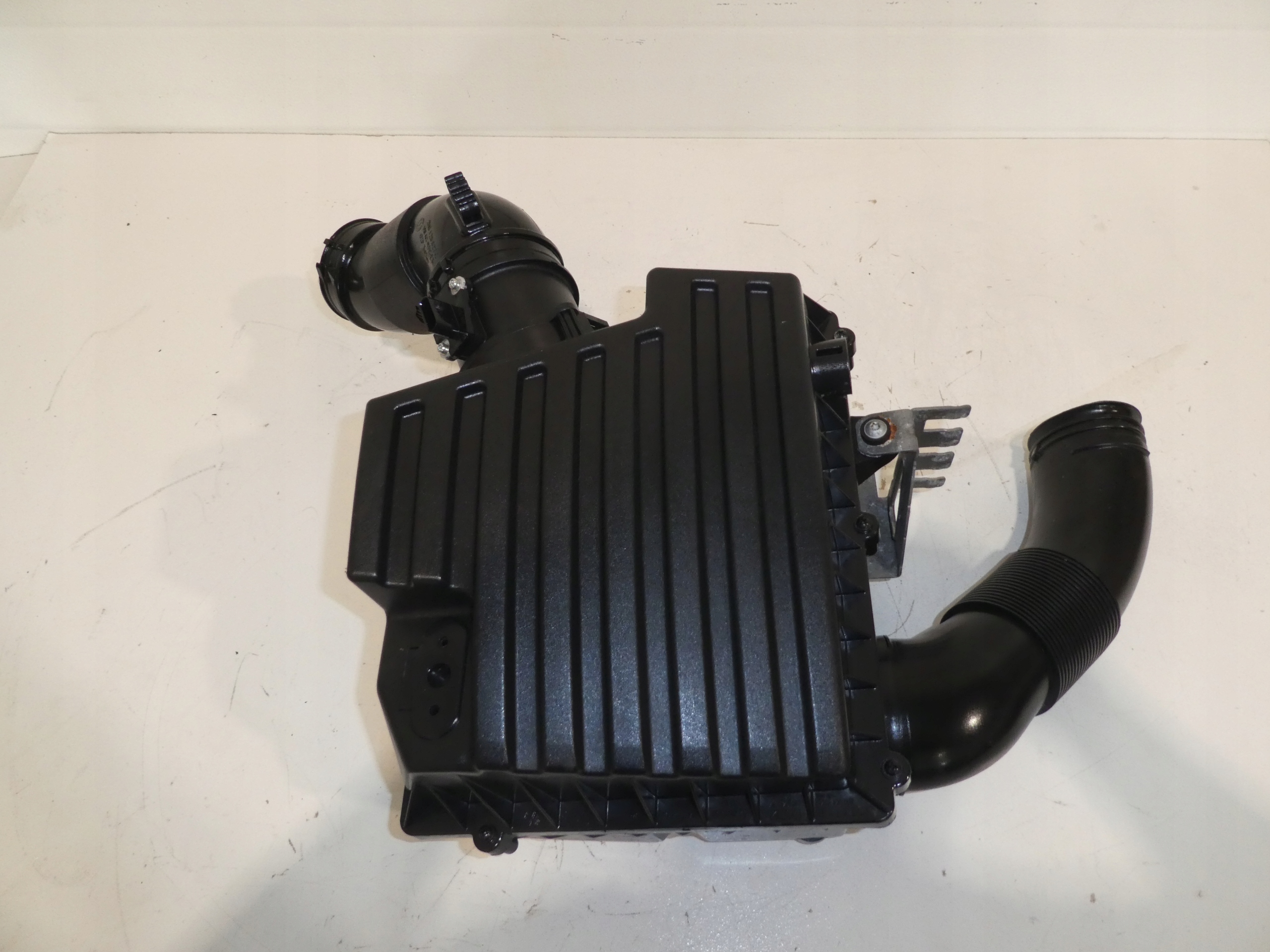 VW AMAROK LIFT GEHÄUSE FILTER LUFT 2H6129607