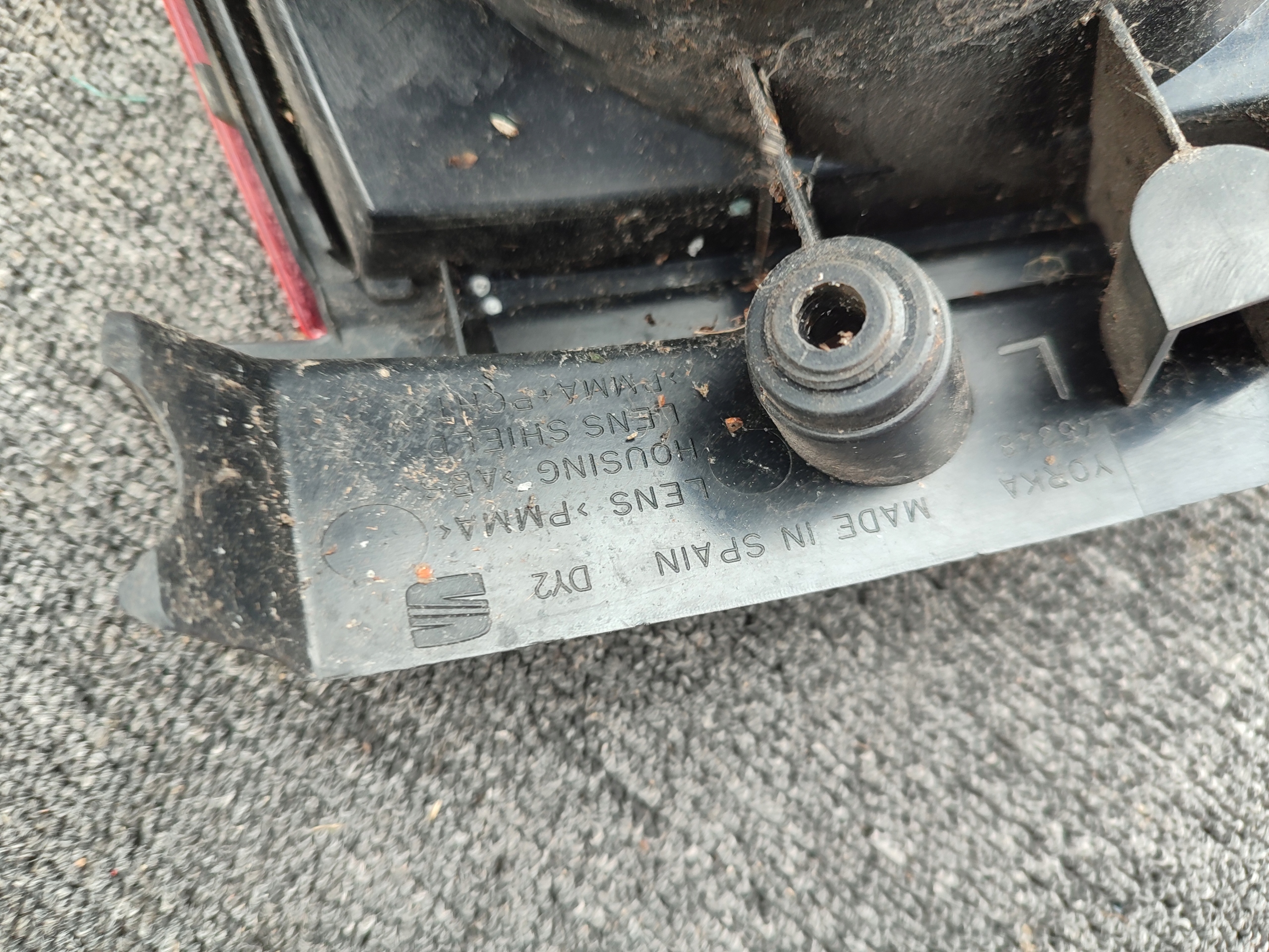 light left rear part left rear SEAT IBIZA IV 5P0945095E