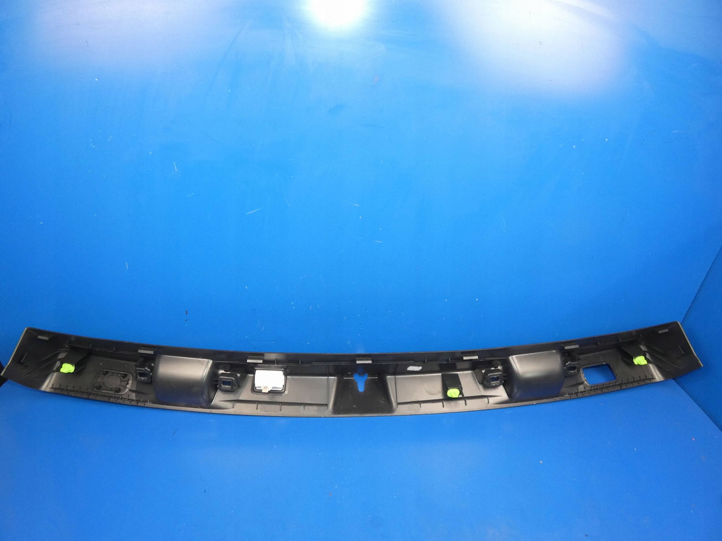 MERCEDES E KLASA W213 KOMBI moulding cover bonnet boot
