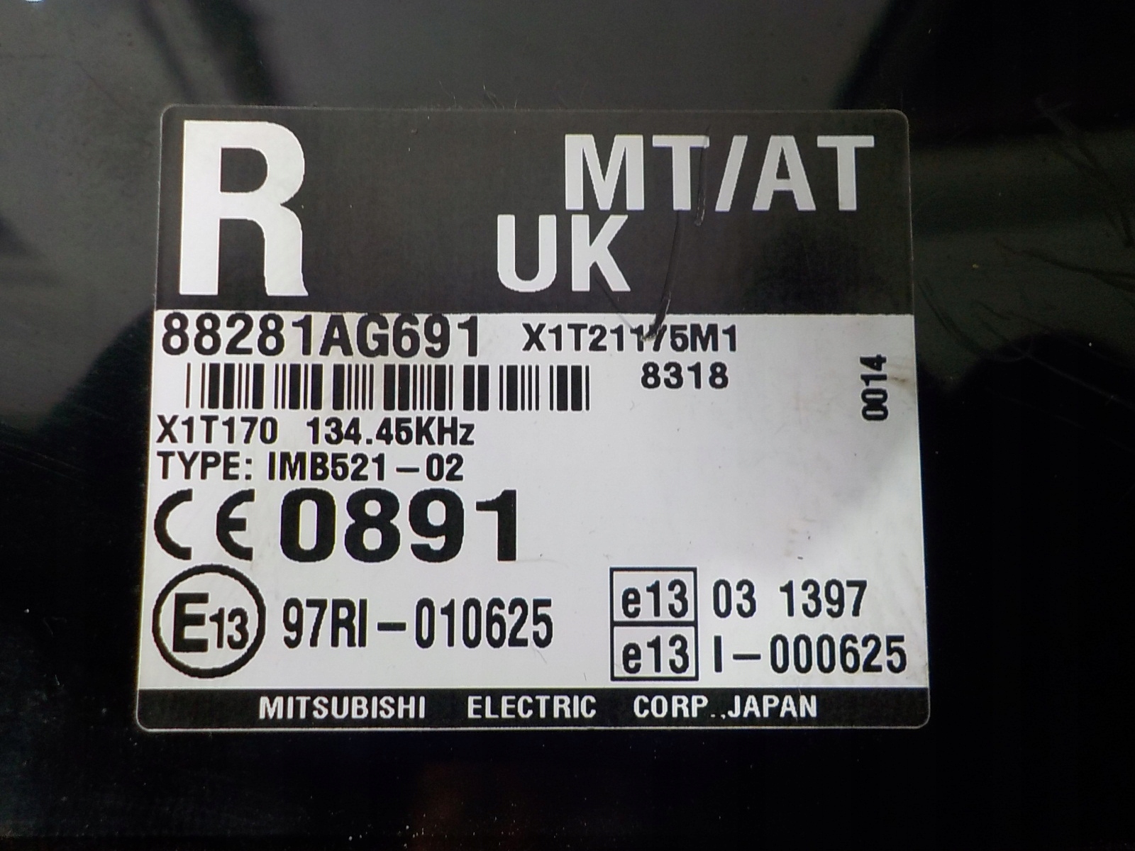 LEGACY IV 2.0 D running board STARTOWY 22611AN042 JK