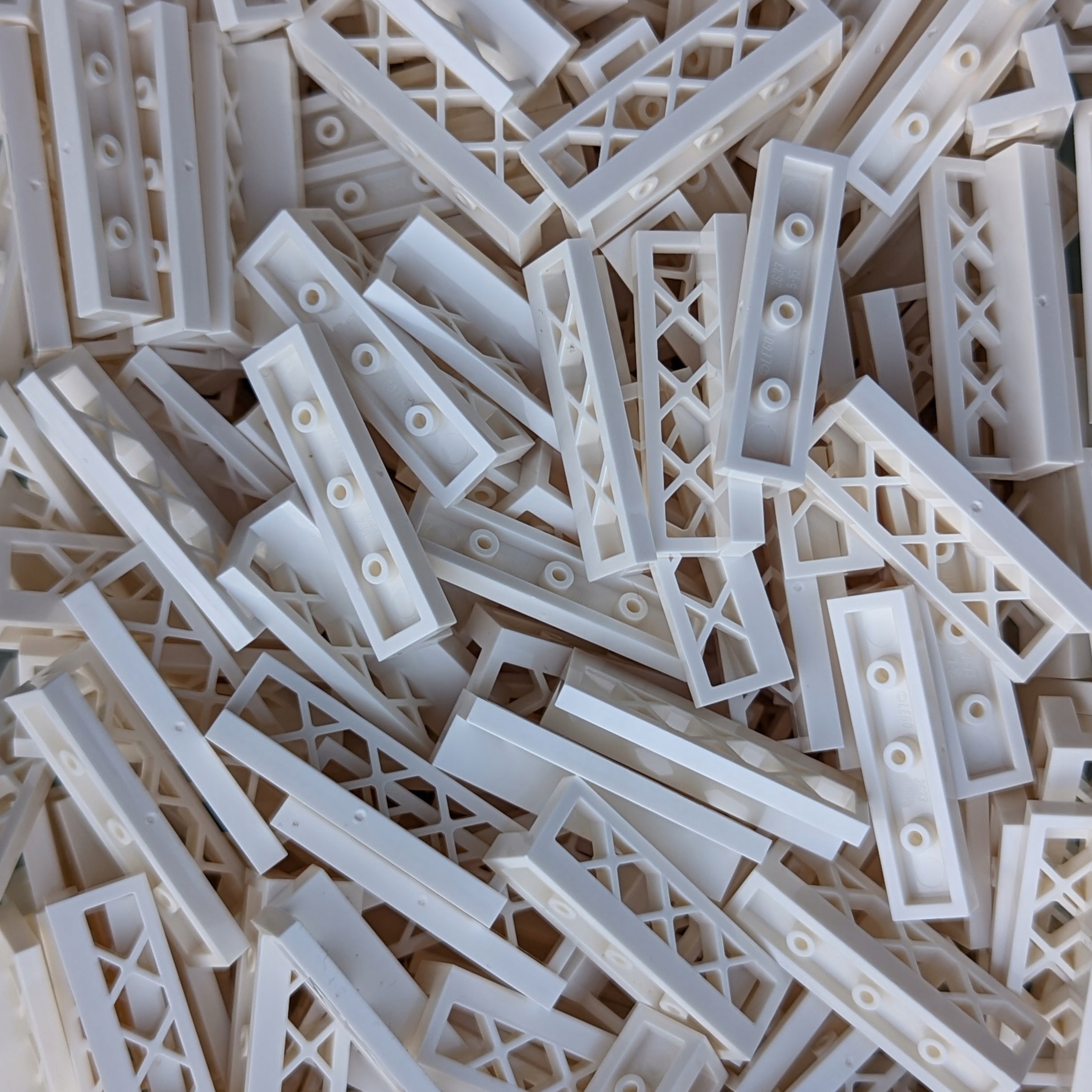 

Pakiet Lego 3633 Płotek 1x4x1 Biały 4550171 10sztN
