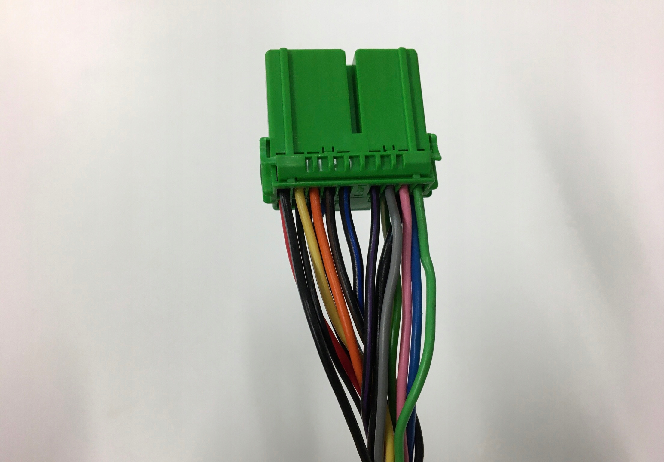 зеркало volvo XC 90 рестайлинг правое 18Pin 07-14r