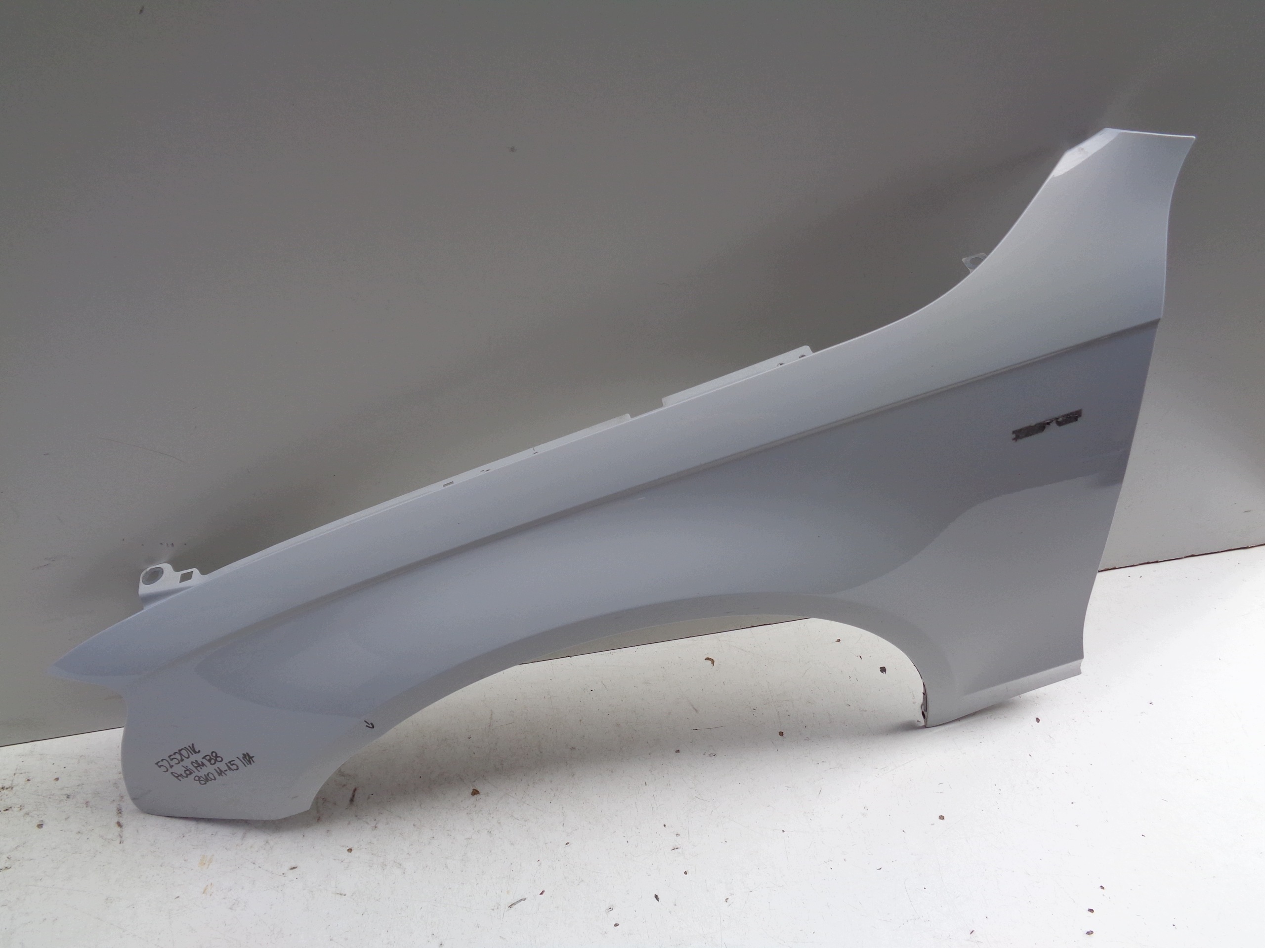 fender left front AUDI A4 B8 8K 8K0 11-15 LIFT NR 52520