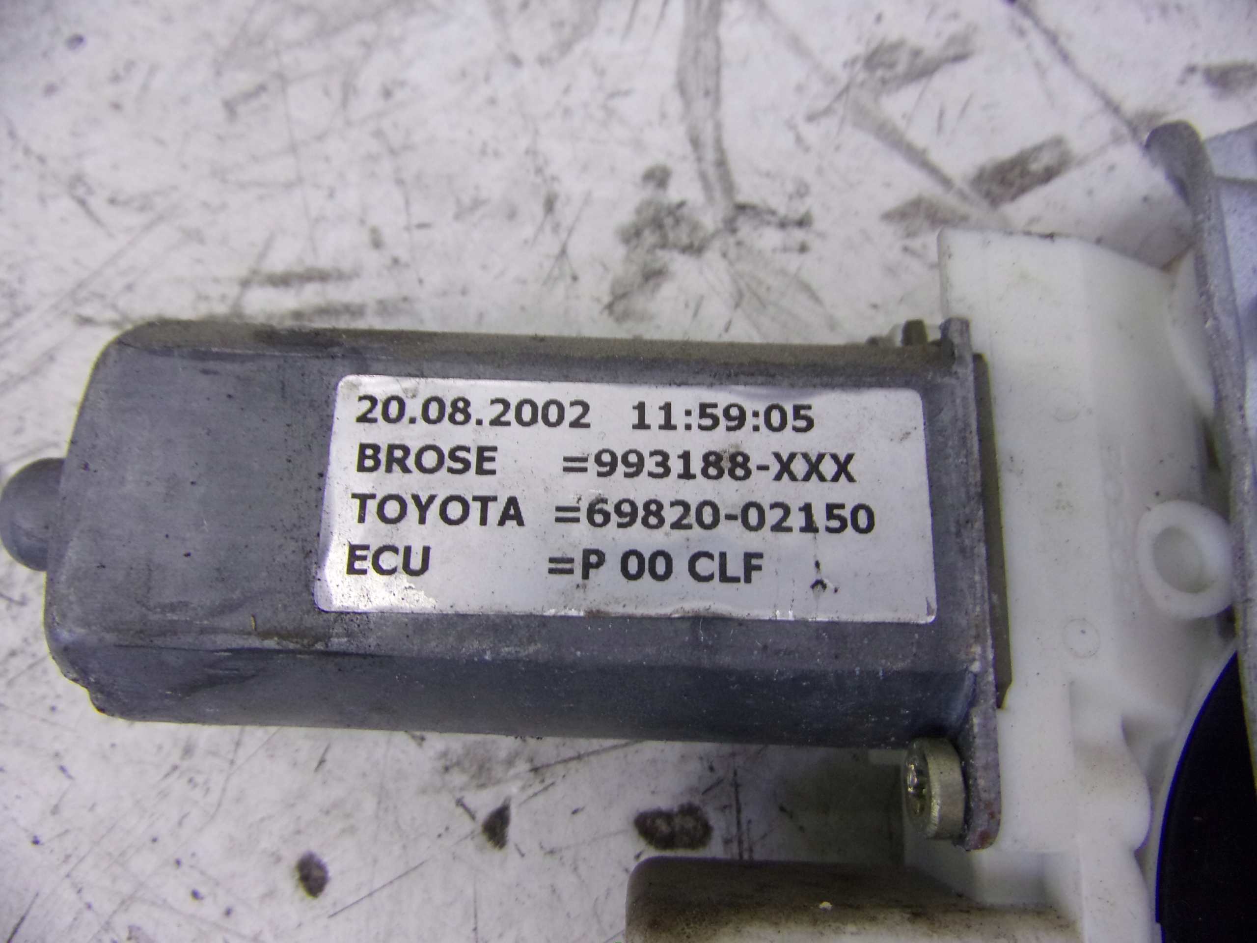 wiper mechanism front left TOYOTA COROLLA E12