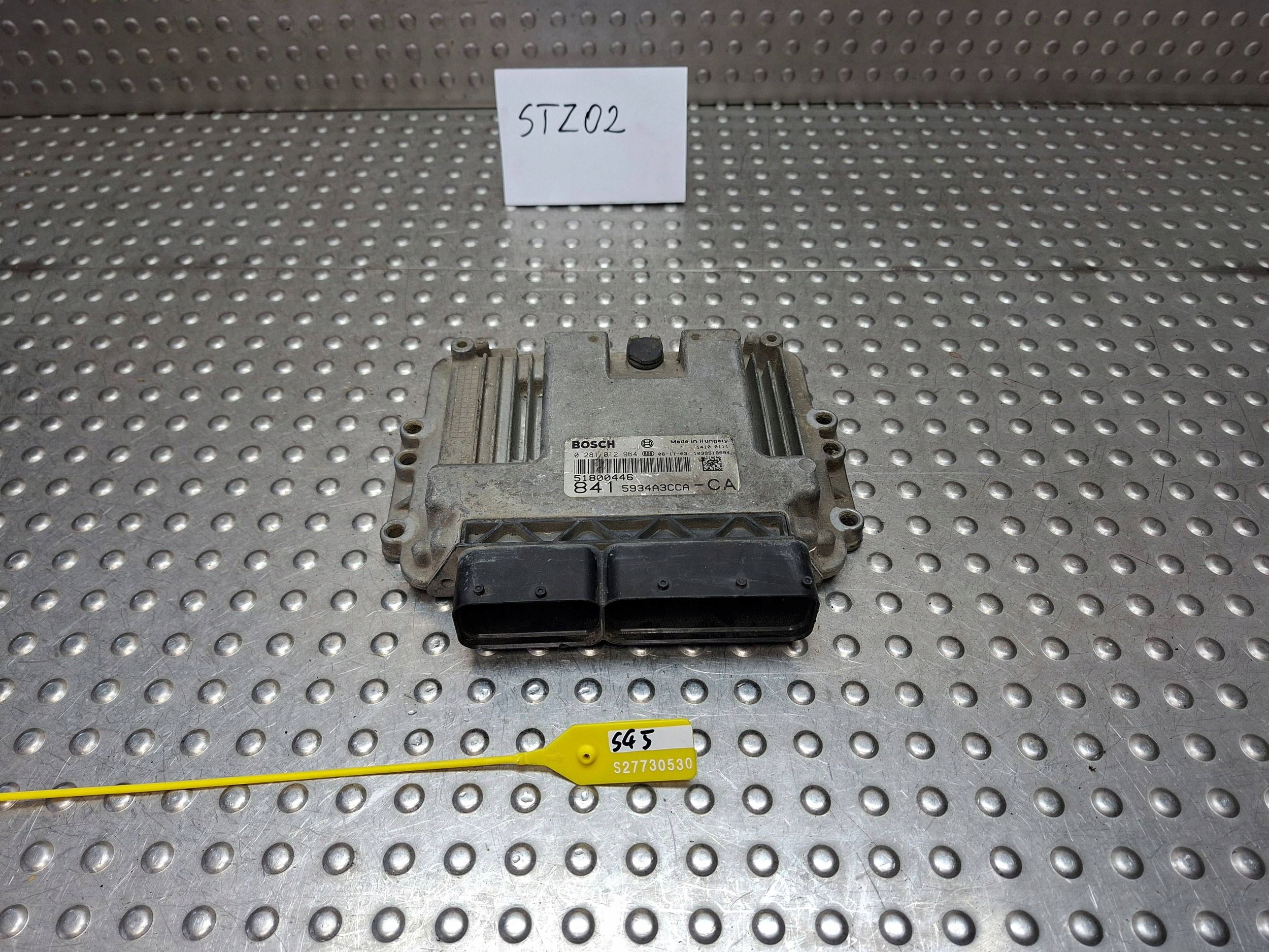 control unit computer of the engine LANCIA THESIS 01- 2.4 JTD 51800446 0281012964