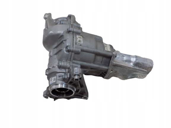 BMW F39 F40 F48 дифференциал редуктор сплиттер 7646889