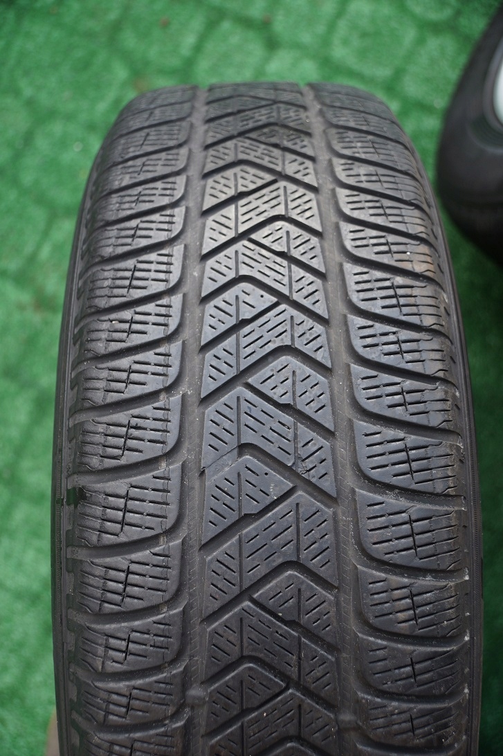 OPONY PIRELLI SCORPION WINTER 215/65 R17 99H Marka Pirelli