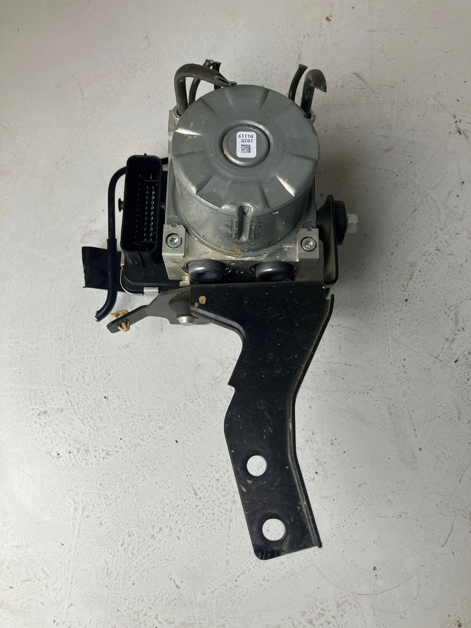 Pompa ABS MITSUBISHI ECLIPSE CROSS 2.4B HYBRID 4670B893