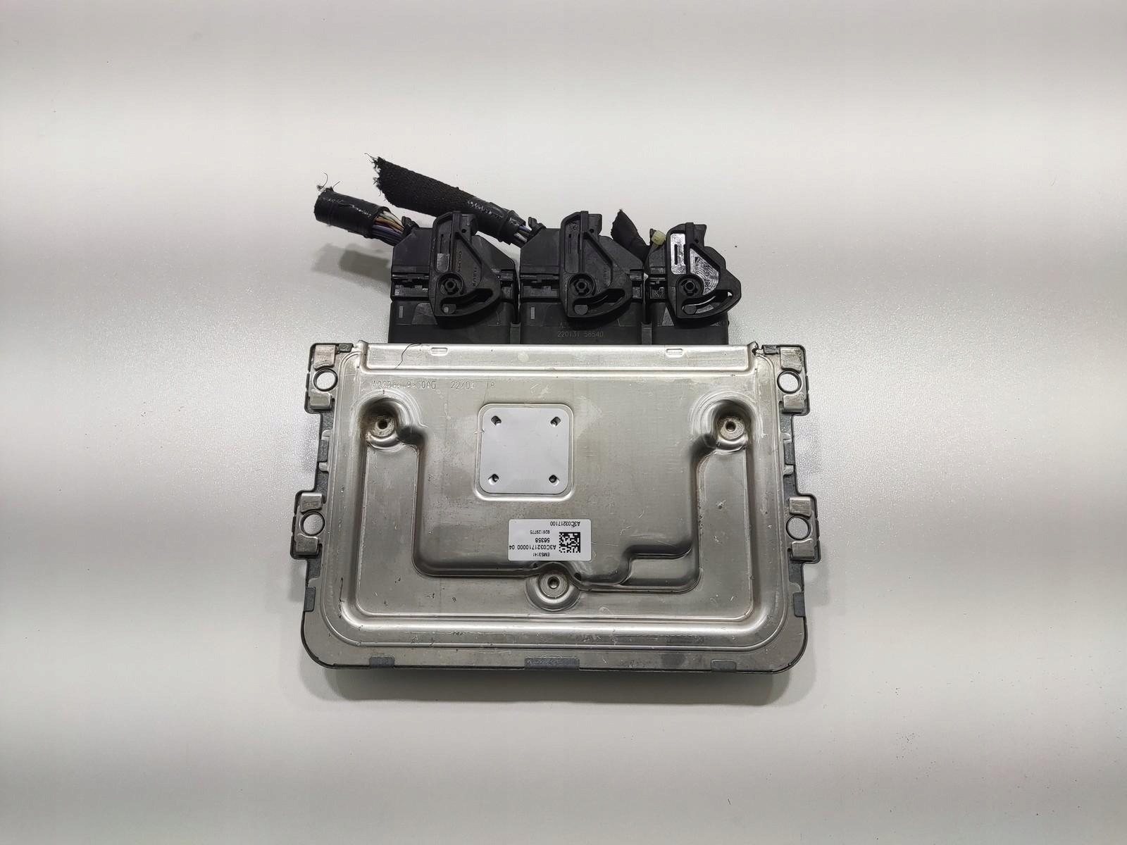 control unit computer of the engine DACIA SANDERO III 1.0 TCE 2021-2025 237104639S