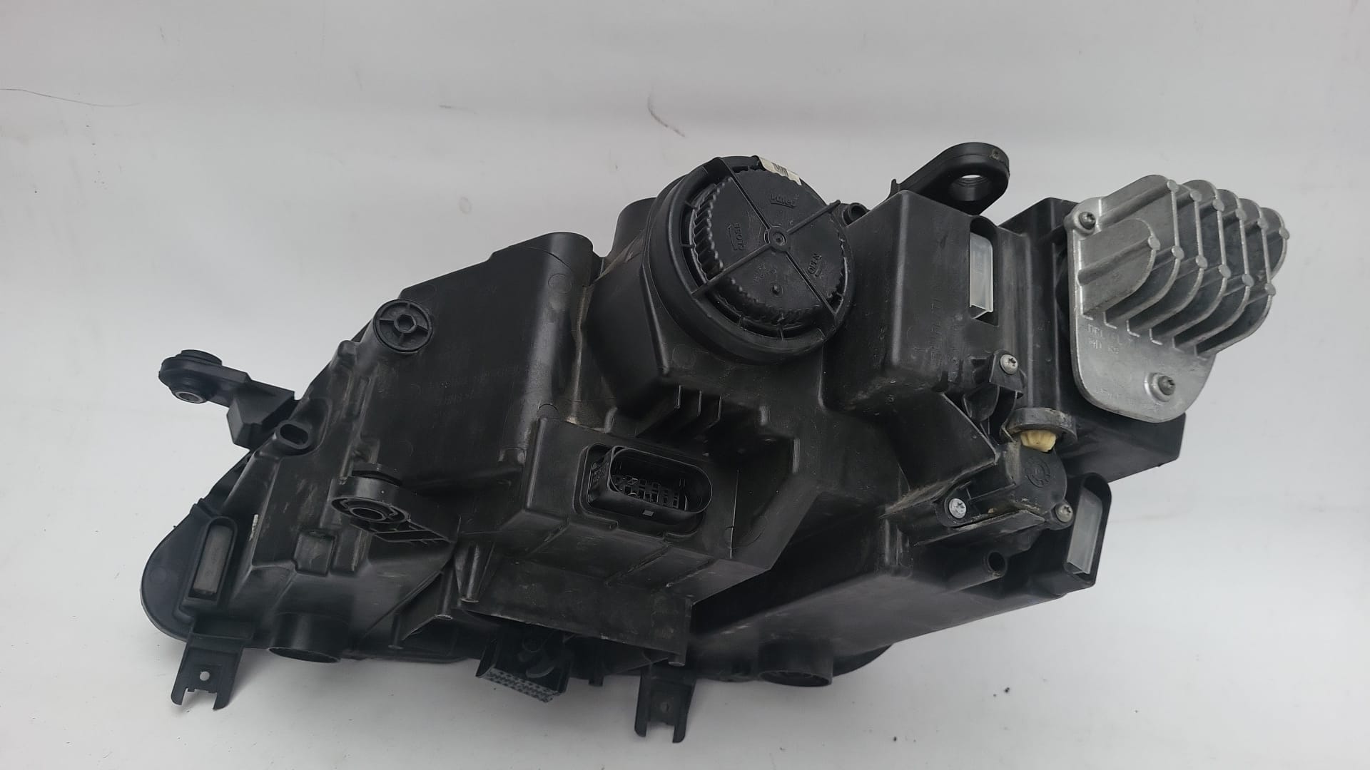 seat Ateca 16- фара правая full led 576941008F